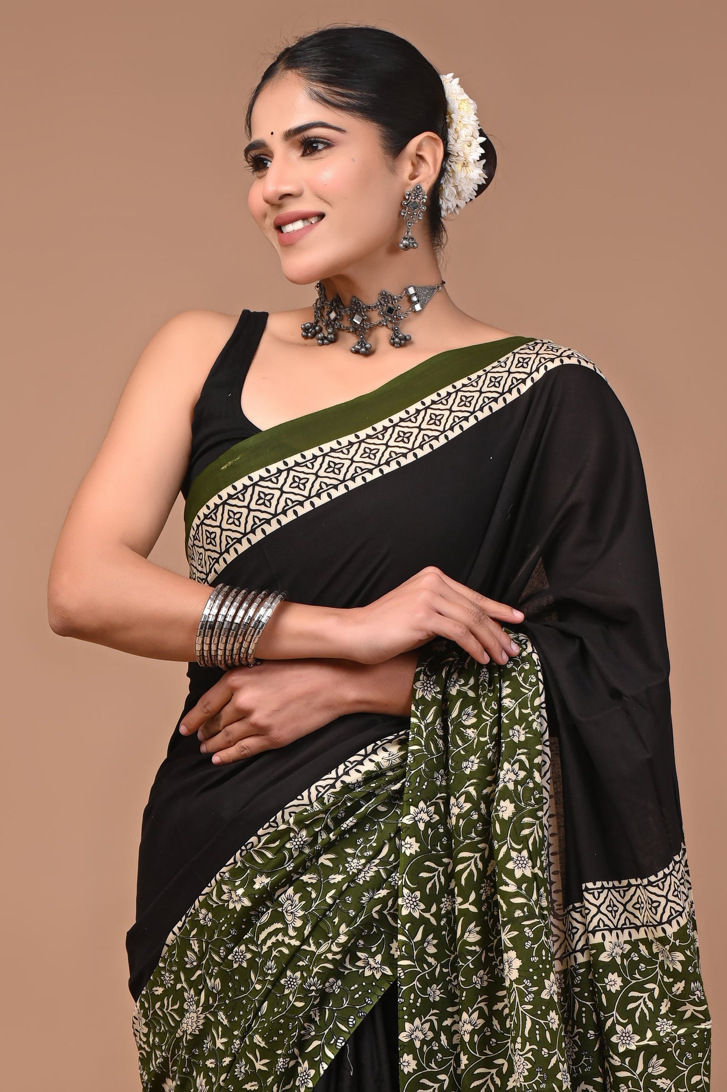 Printed Pure Cotton Mulmul Saree With Blouse