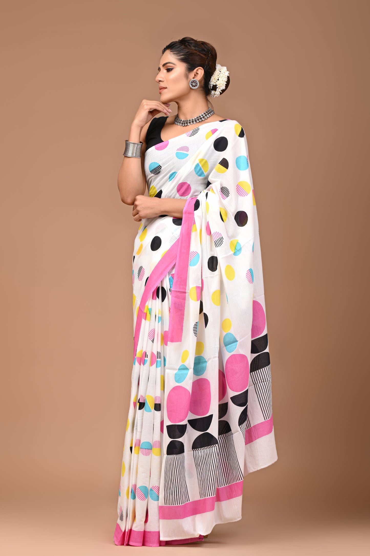 Exclusive Printed Pure Cotton Mulmul Saree With Blouse