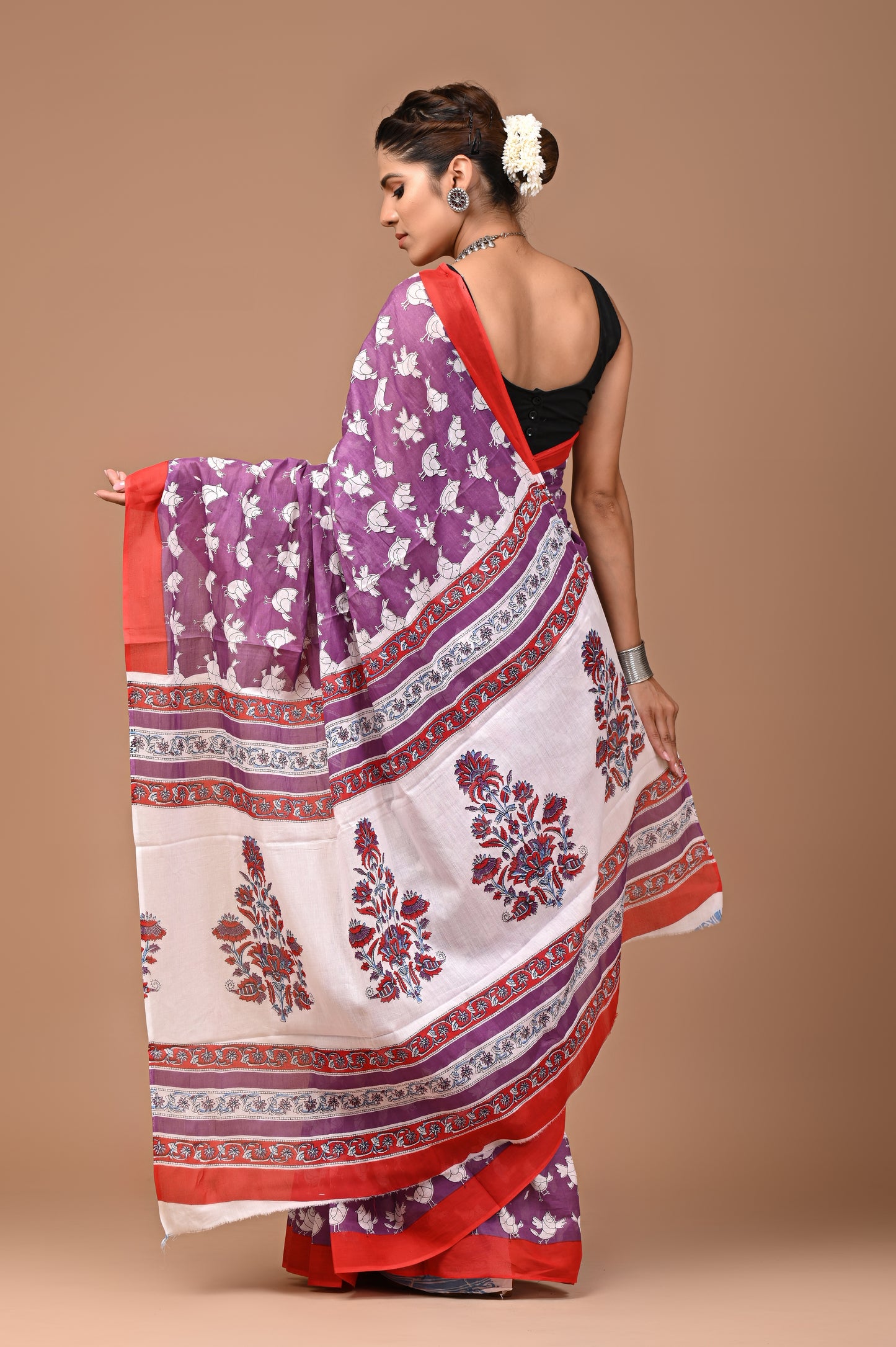 Exclusive Printed Pure Cotton Mulmul Saree With Blouse