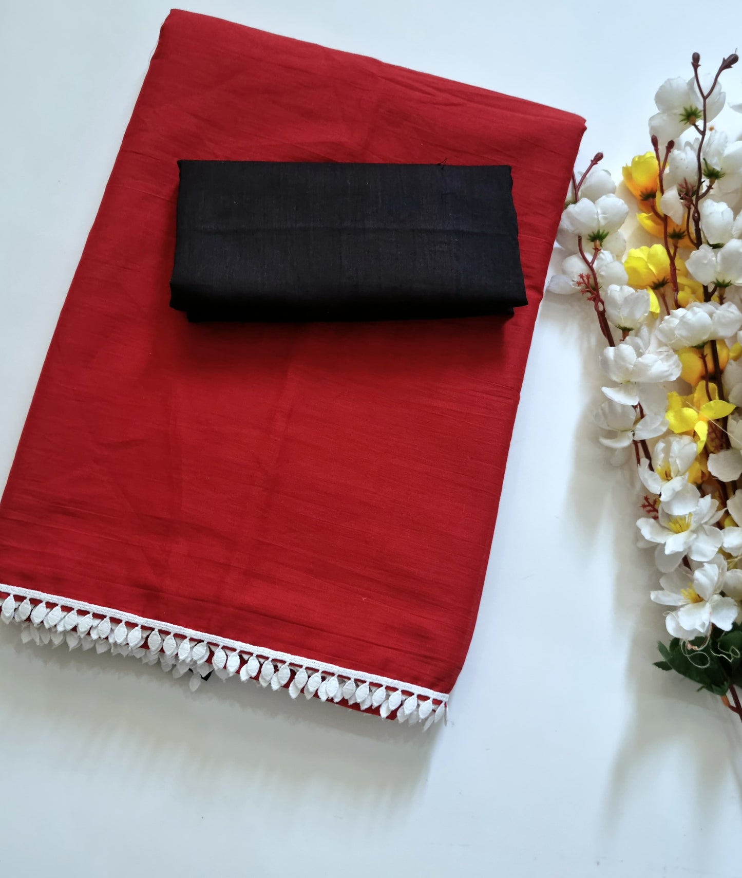 Exclusive Printed Pure Cotton Mulmul Saree with Leaf Lace