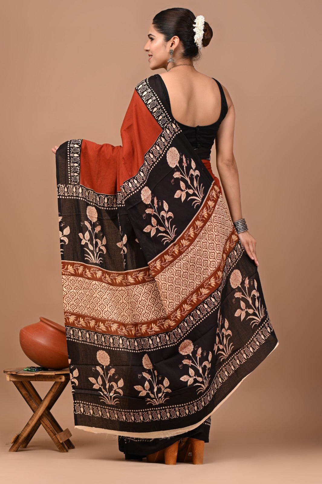 Jaipuri Printed Pure Cotton Mulmul Saree With Blouse