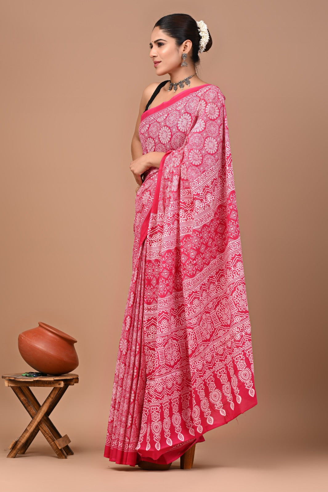 Jaipuri Printed Pure Cotton Mulmul Saree With Blouse