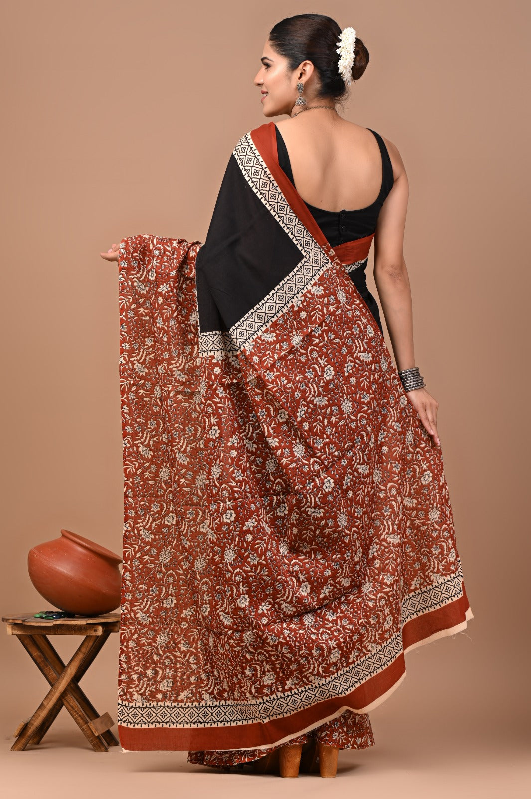 Jaipuri Printed Pure Cotton Mulmul Saree With Blouse