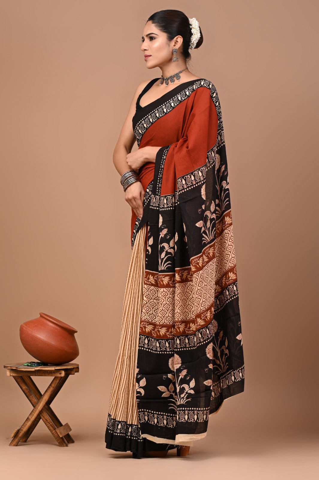 Jaipuri Printed Pure Cotton Mulmul Saree With Blouse