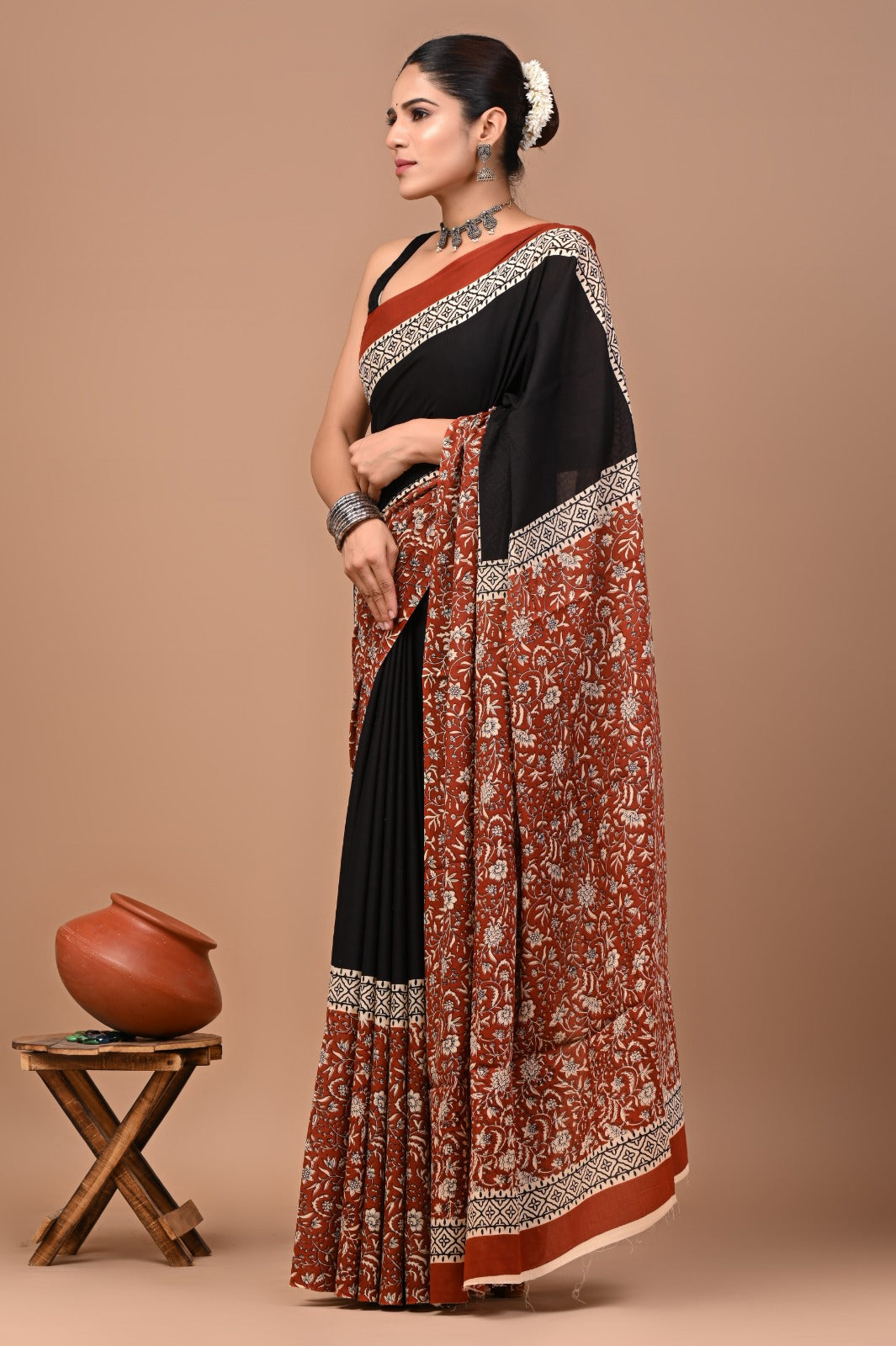 Jaipuri Printed Pure Cotton Mulmul Saree With Blouse
