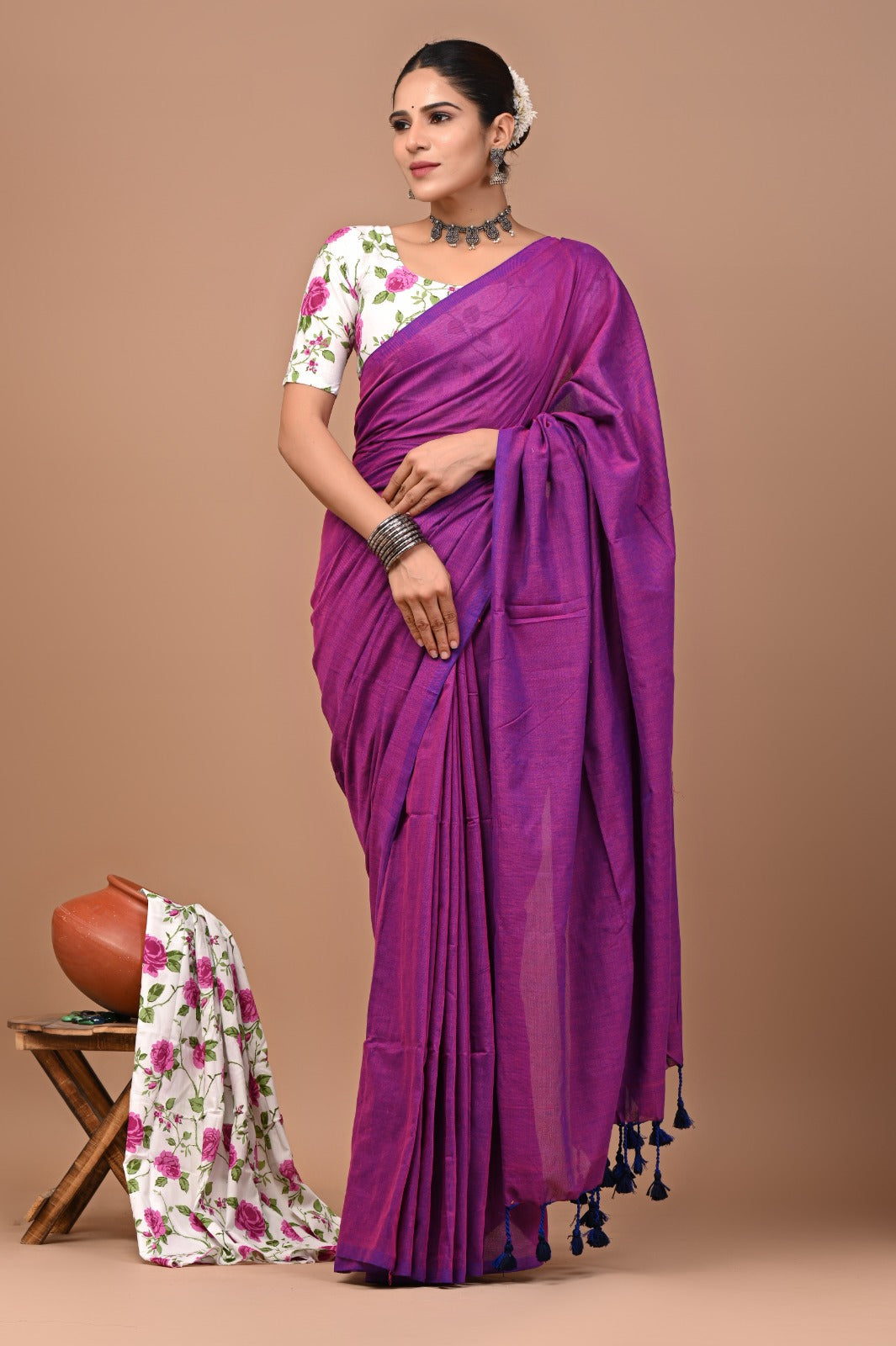 Handloom Cotton Saree With Printed Blouse