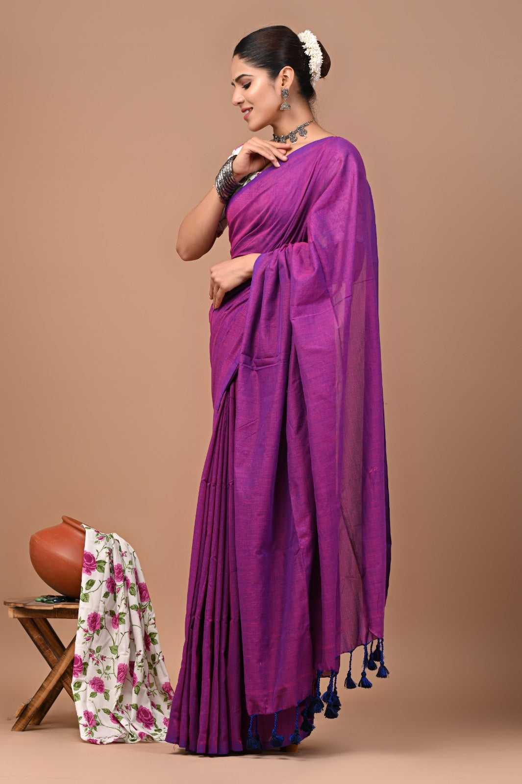 Handloom Cotton Saree With Printed Blouse