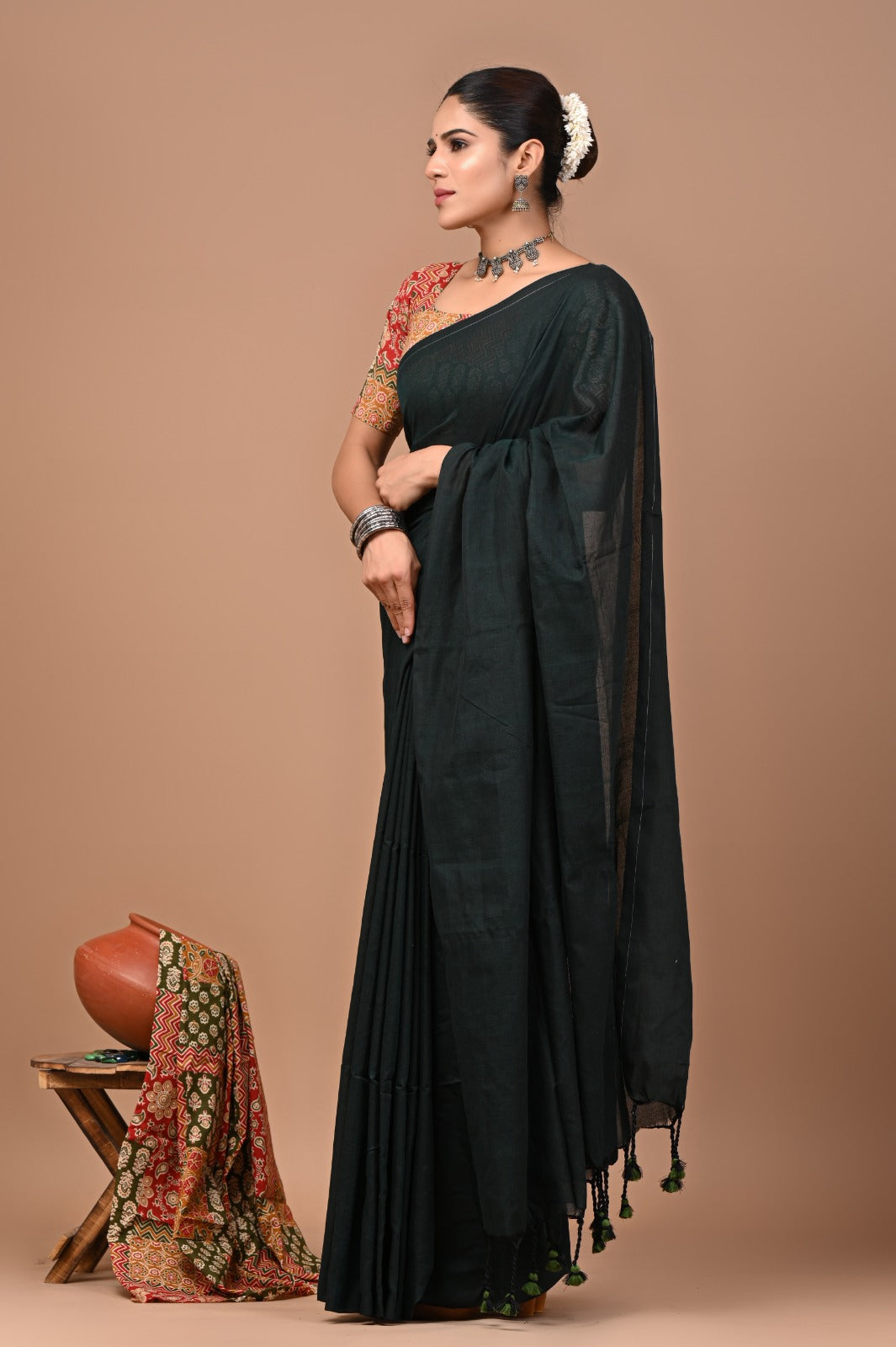 Handloom Cotton Saree With Printed Blouse