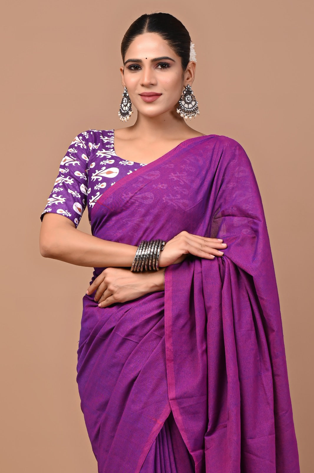 Handloom Cotton Saree With Printed Blouse