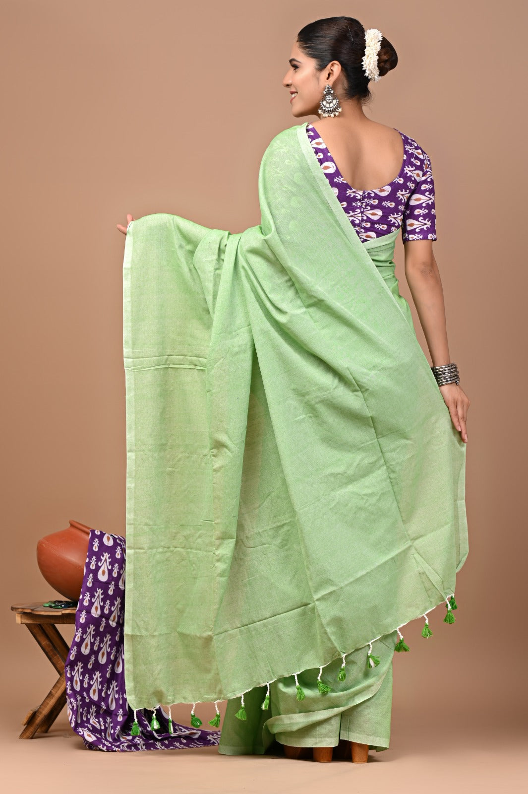 Handloom Cotton Saree With Printed Blouse