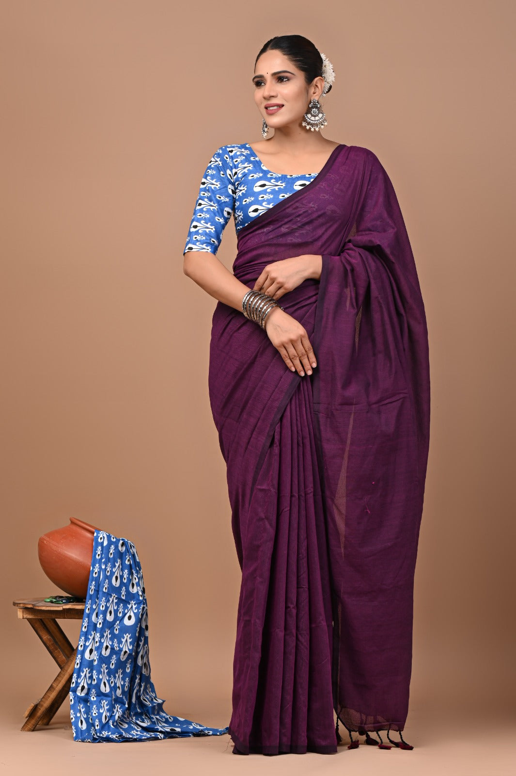 Handloom Cotton Saree With Printed Blouse