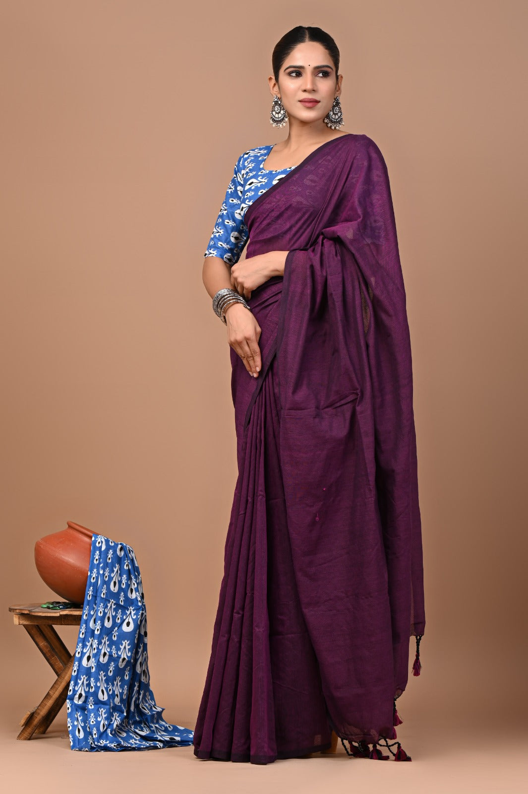 Handloom Cotton Saree With Printed Blouse