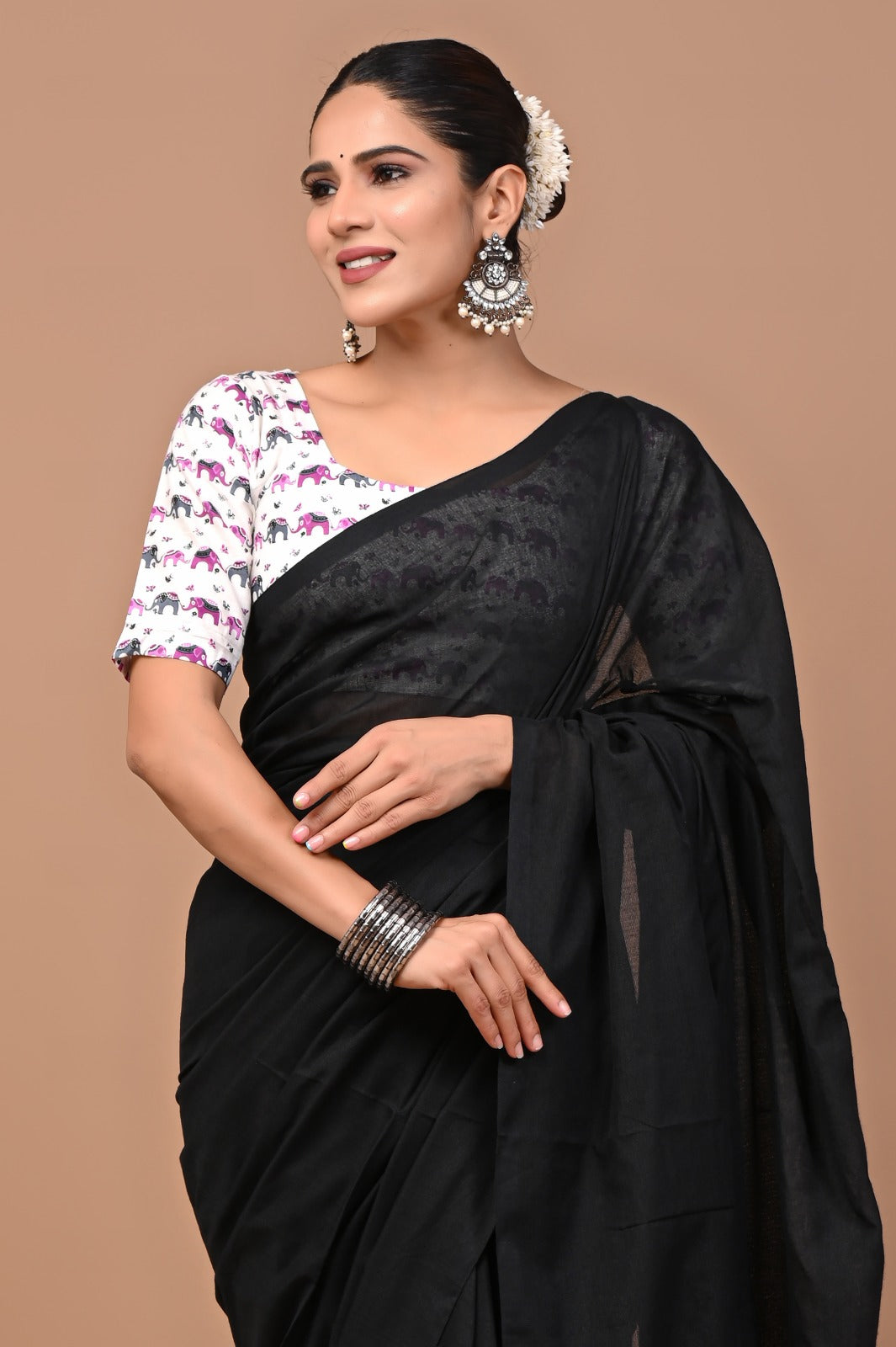 Handloom Cotton Saree With Printed Blouse