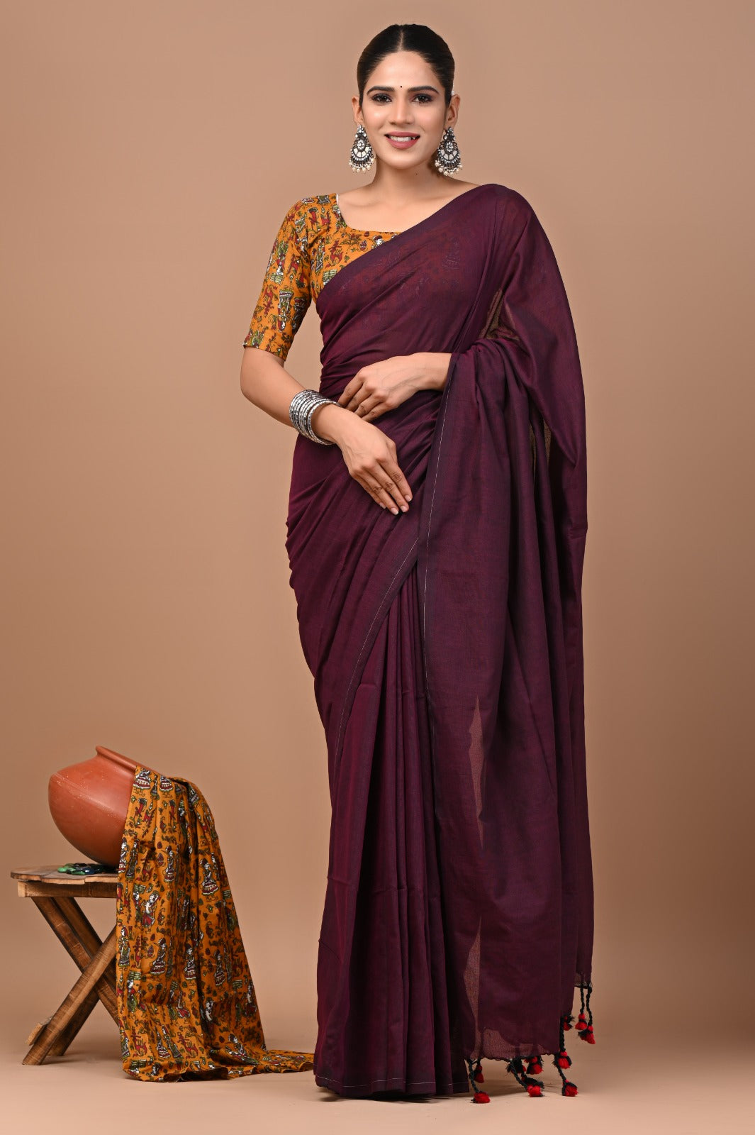 Handloom Cotton Saree With Printed Blouse