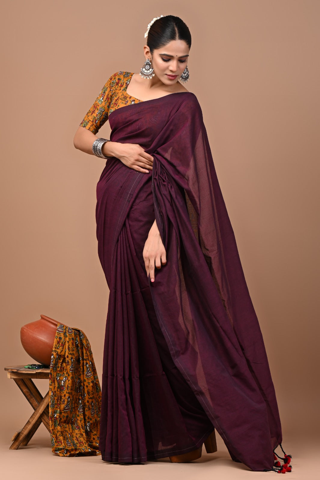 Handloom Cotton Saree With Printed Blouse