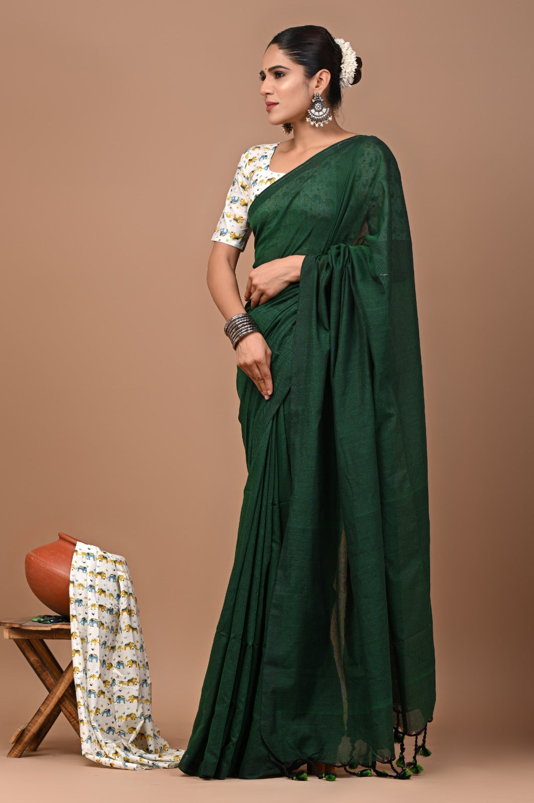 Handloom Cotton Saree With Printed Blouse