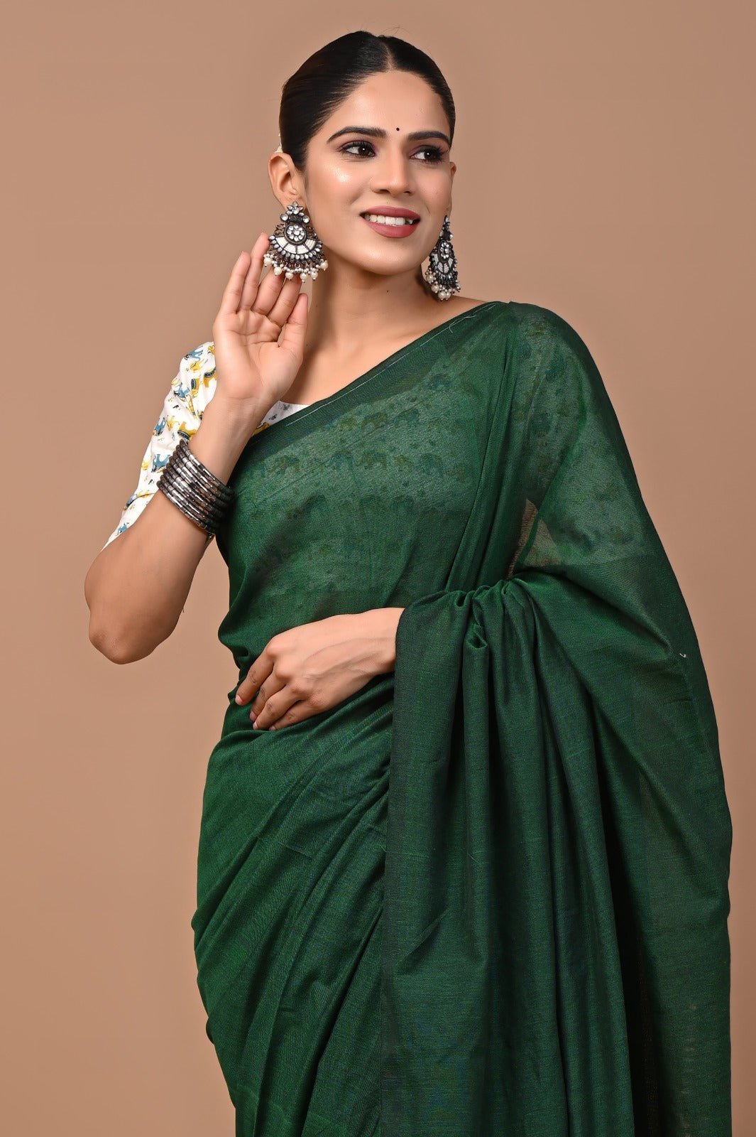 Handloom Cotton Saree With Printed Blouse
