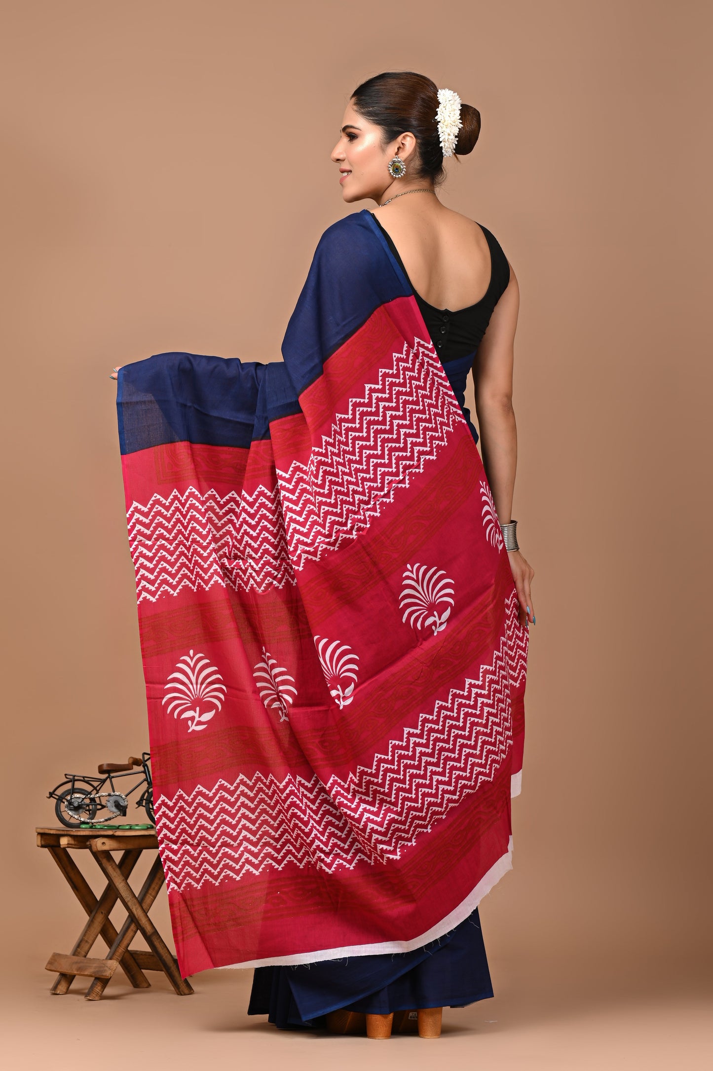 Printed Pure Cotton Mulmul Saree With Blouse