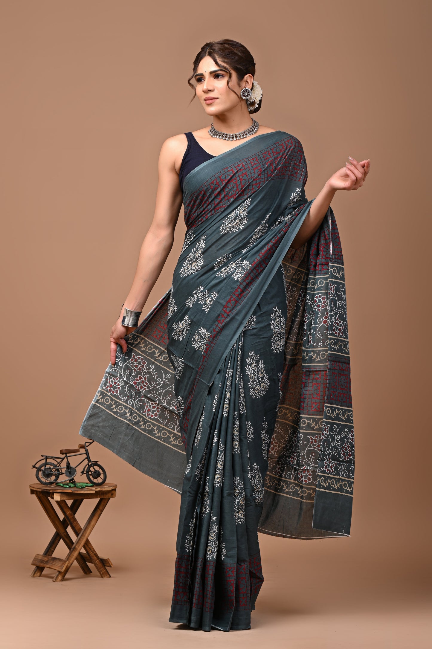 Printed Pure Cotton Mulmul Saree With Blouse