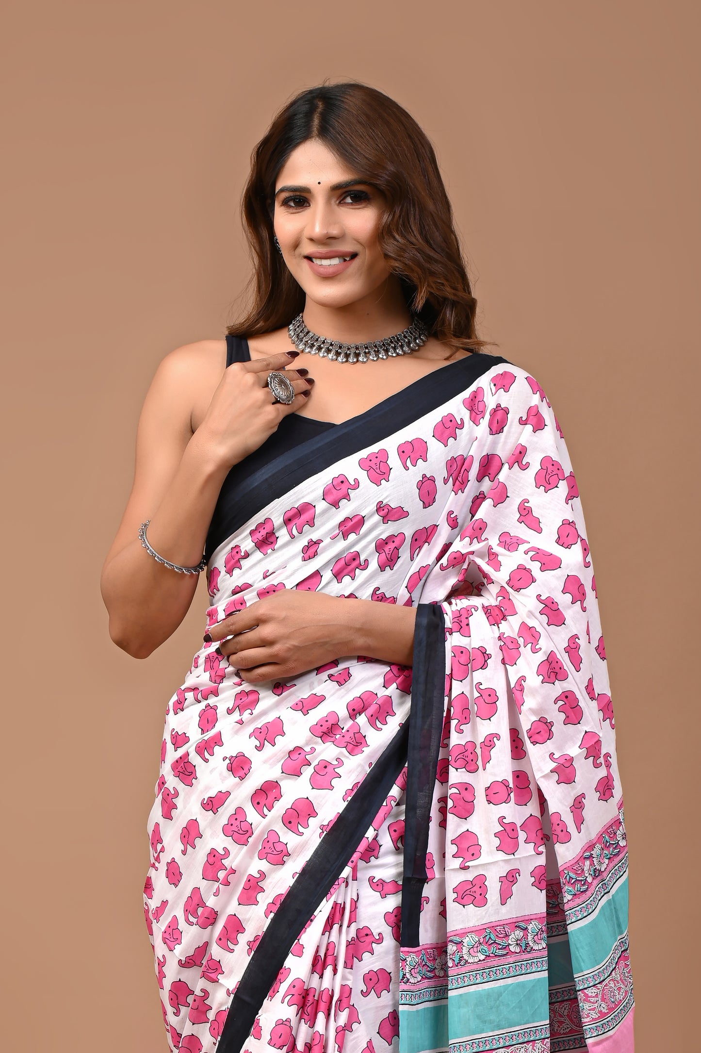 Exclusive Printed Pure Cotton Mulmul Saree With Blouse