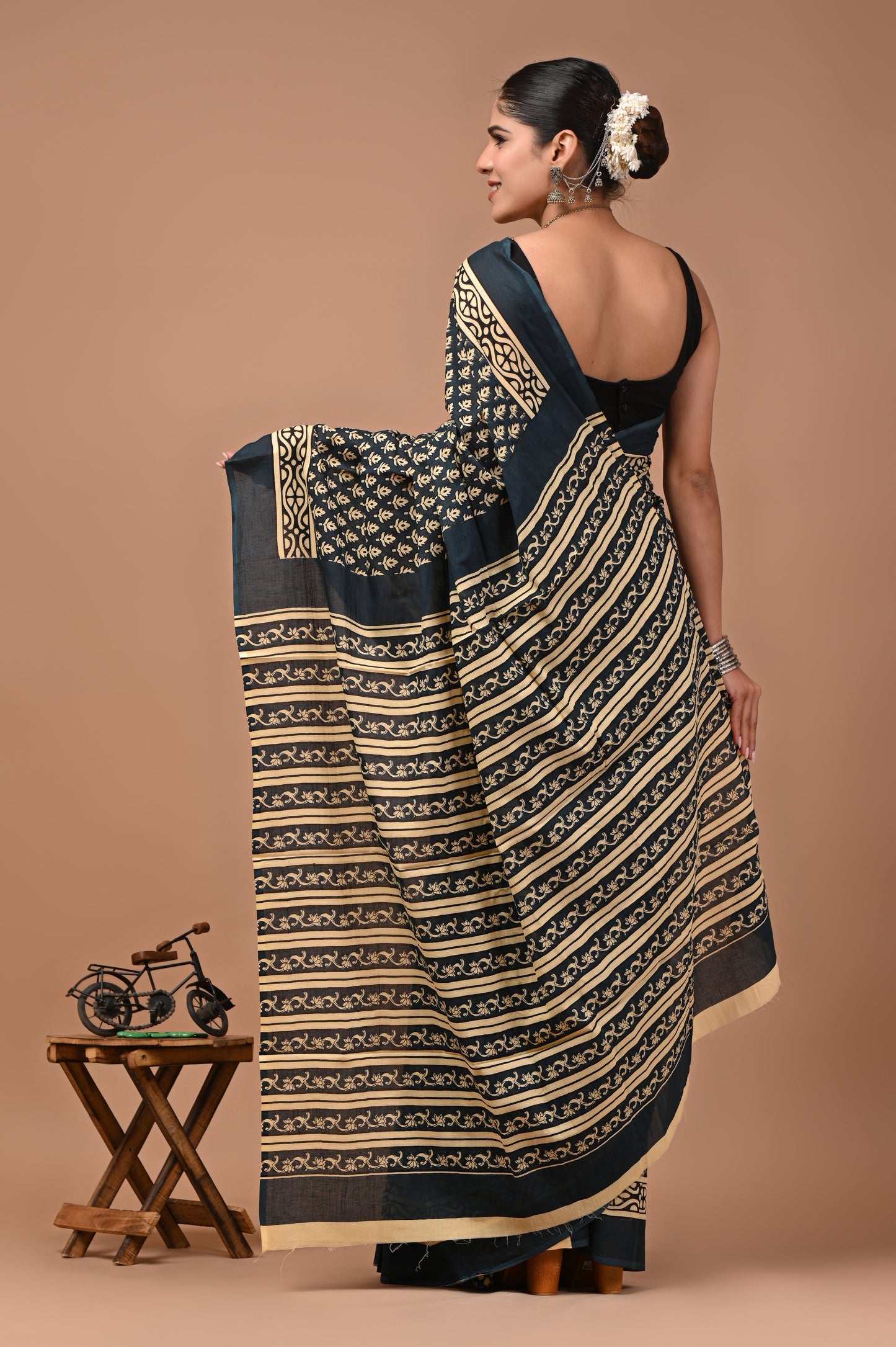 Printed Pure Cotton Mulmul Saree With Blouse