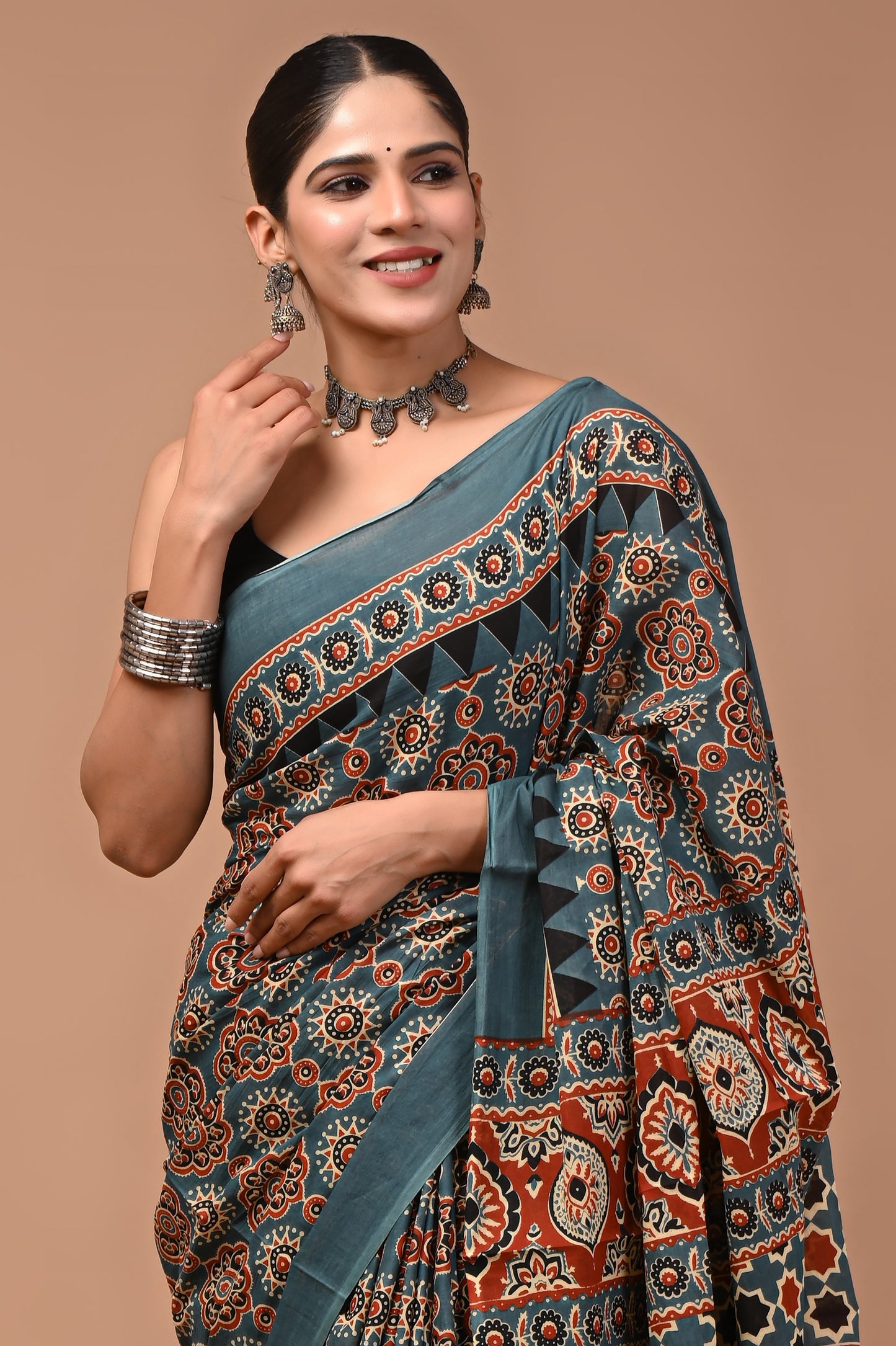 Printed Pure Cotton Mulmul Saree With Blouse