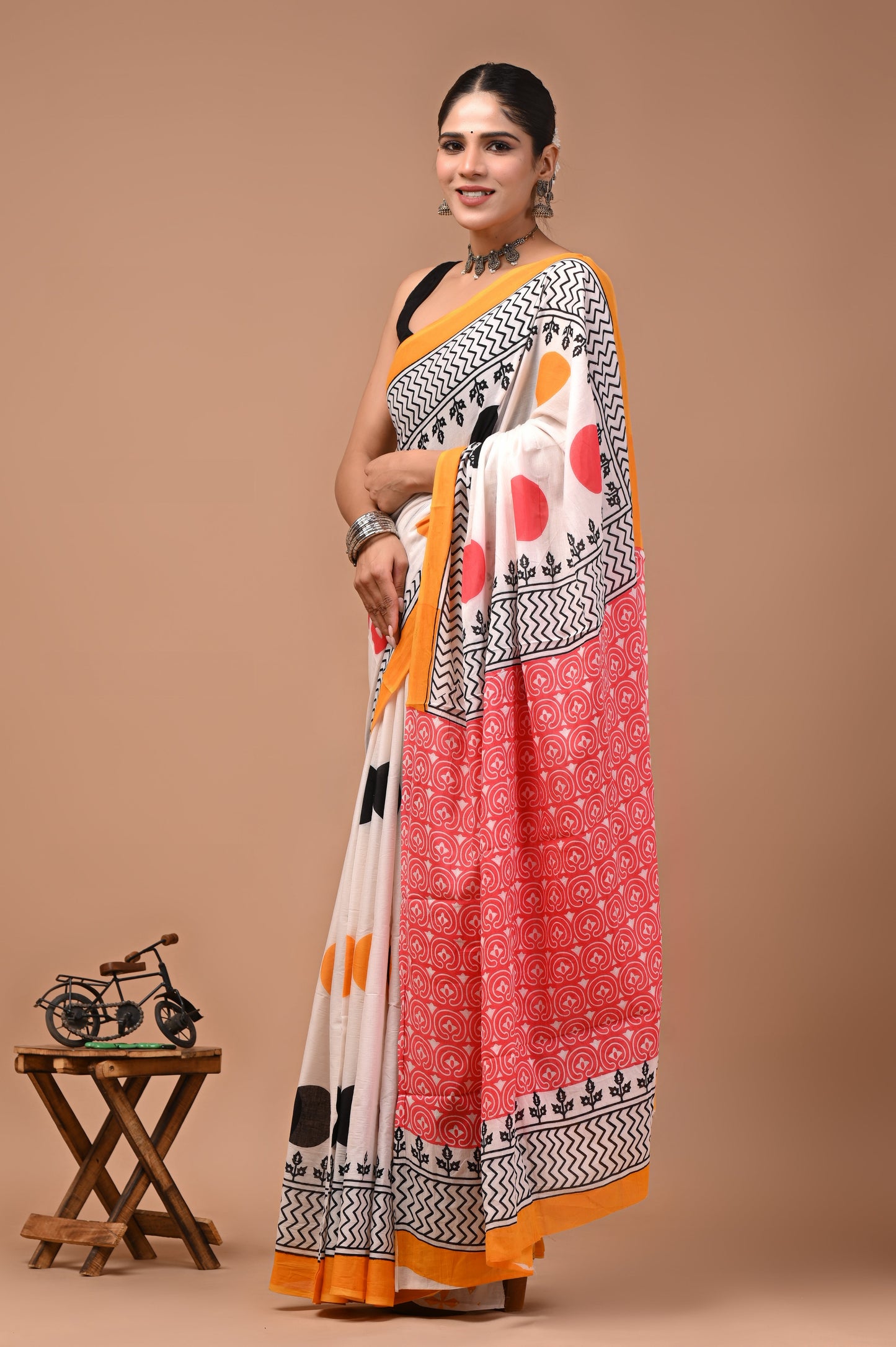 Printed Pure Cotton Mulmul Saree With Blouse