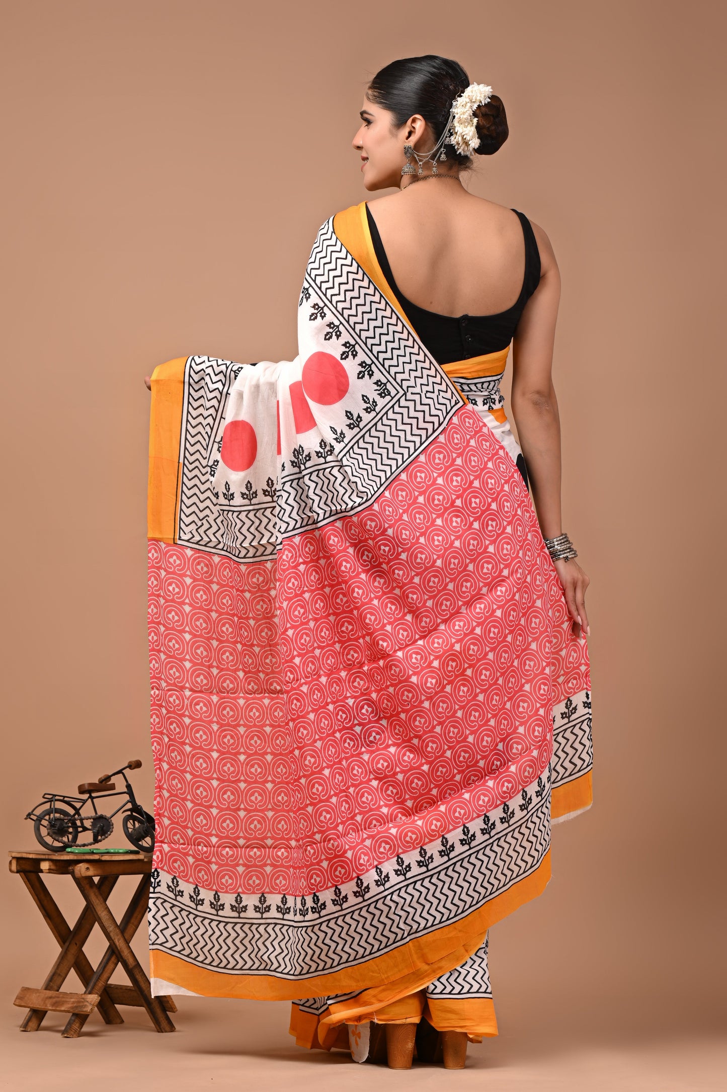 Printed Pure Cotton Mulmul Saree With Blouse
