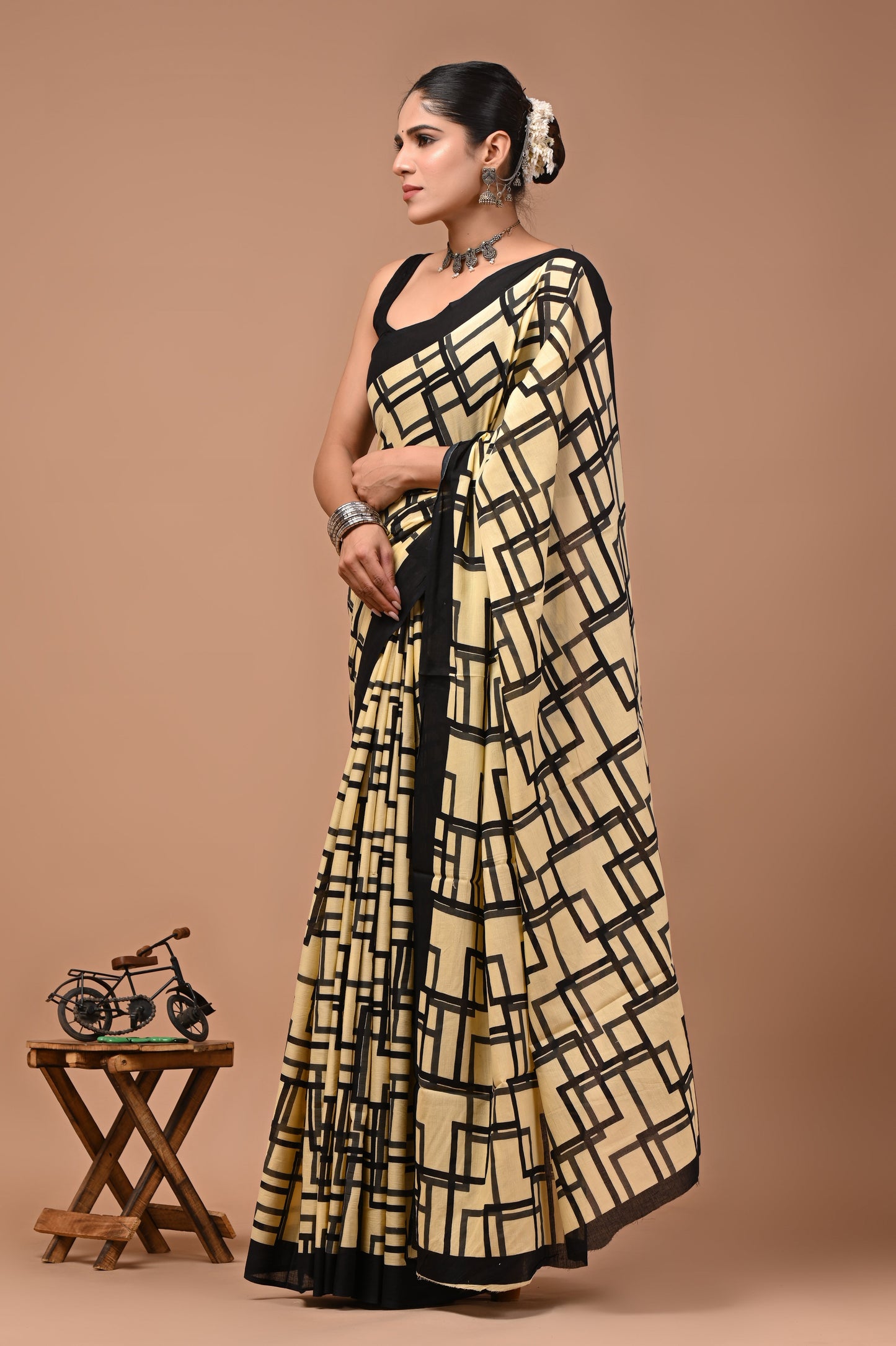Printed Pure Cotton Mulmul Saree With Blouse