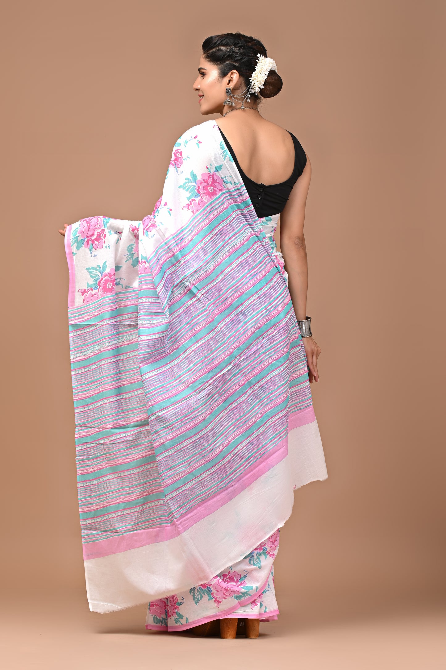 Exclusive Printed Pure Cotton Mulmul Saree With Blouse