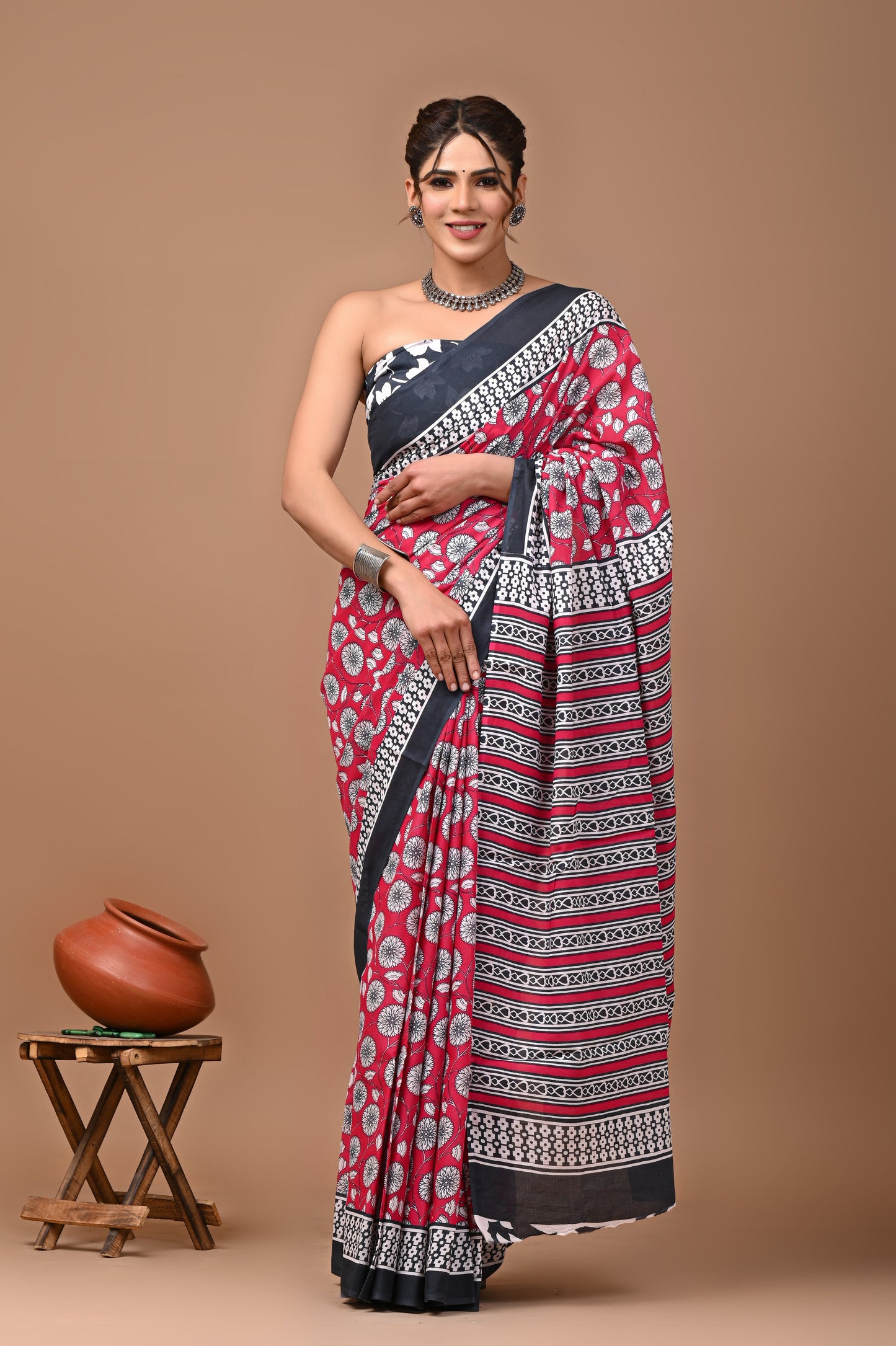 Jaipuri Printed Pure Cotton Mulmul Saree With Blouse