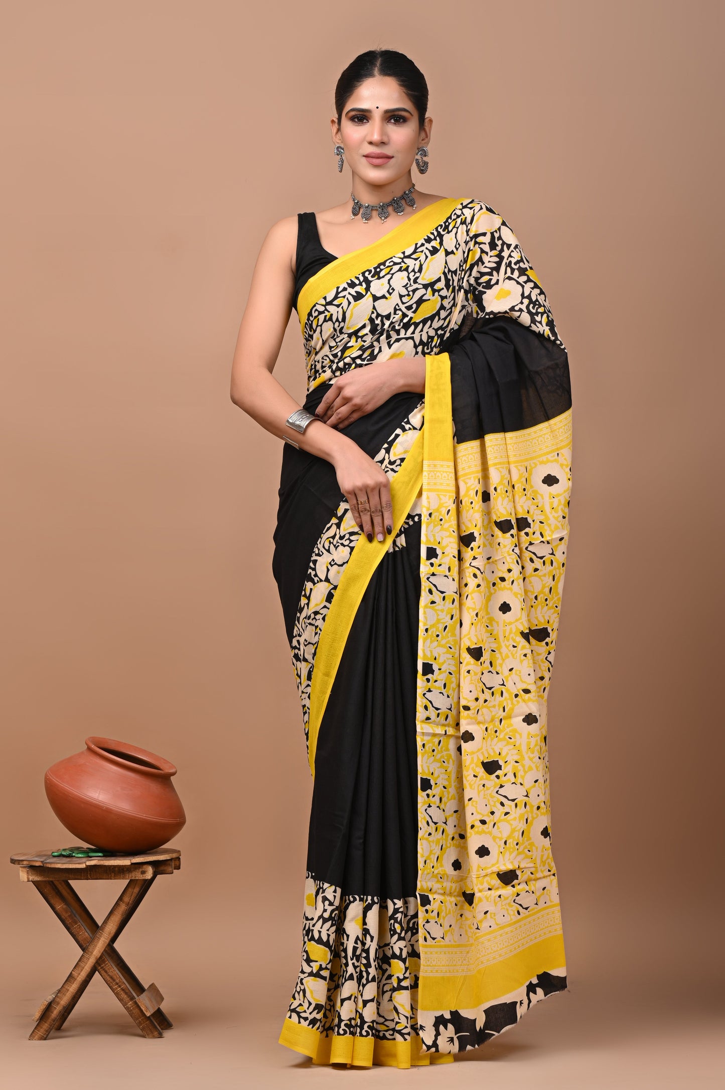 Jaipuri Printed Pure Cotton Mulmul Saree With Blouse