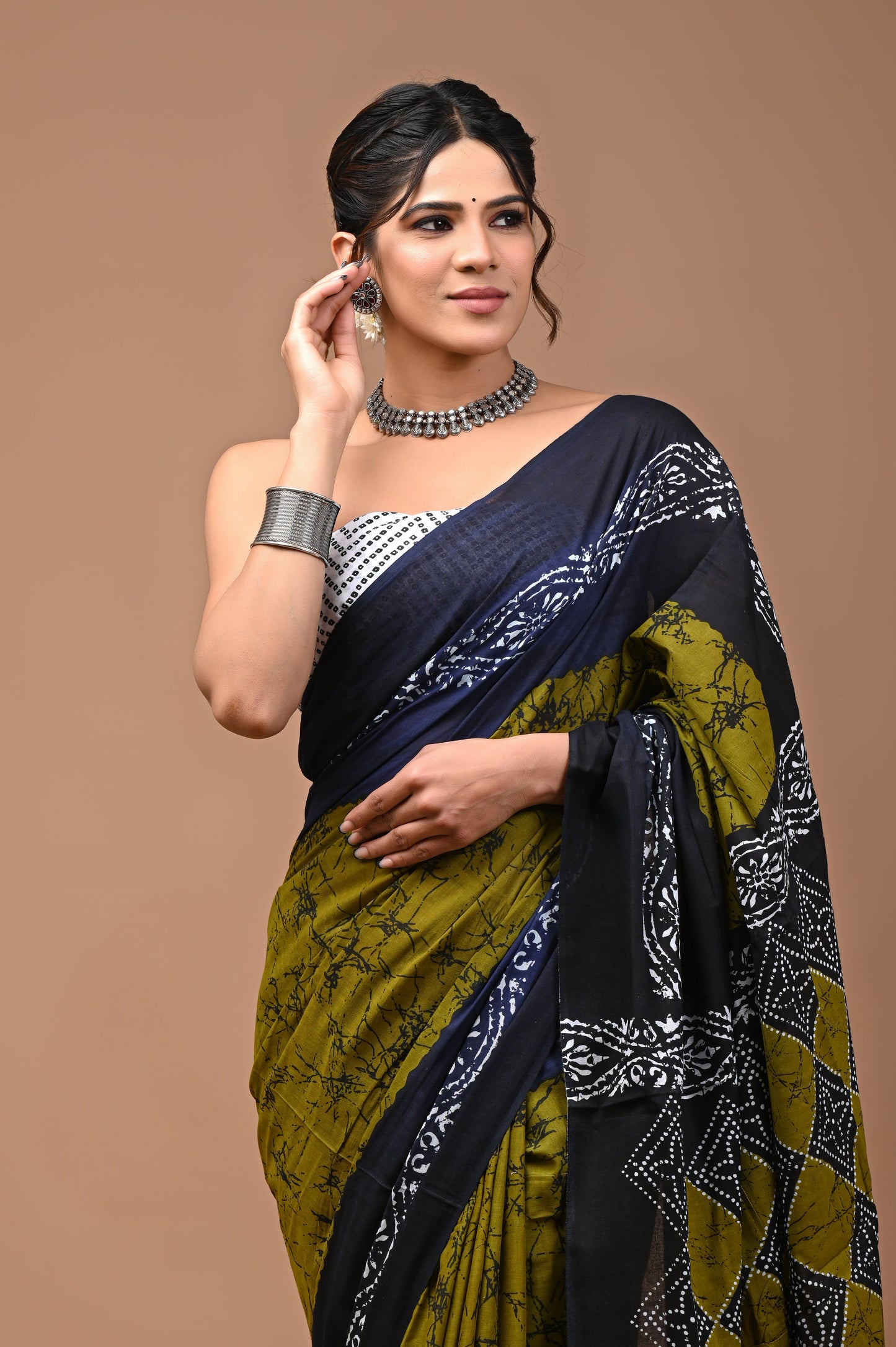 Printed Pure Cotton Mulmul Saree With Blouse