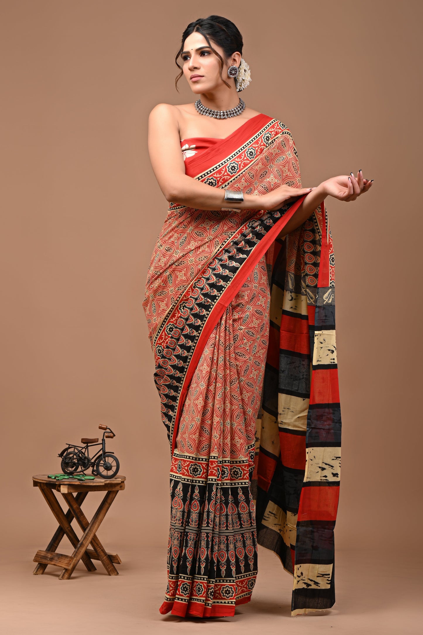 Printed Pure Cotton Mulmul Saree With Blouse