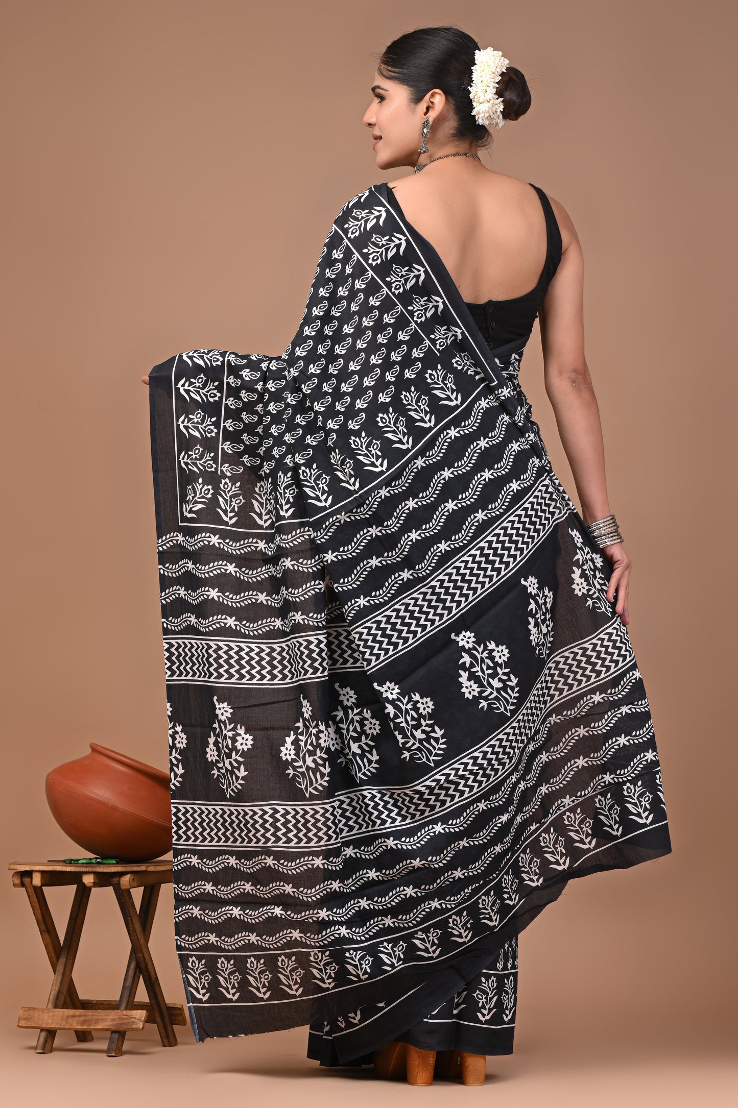 Printed Pure Cotton Mulmul Saree With Blouse