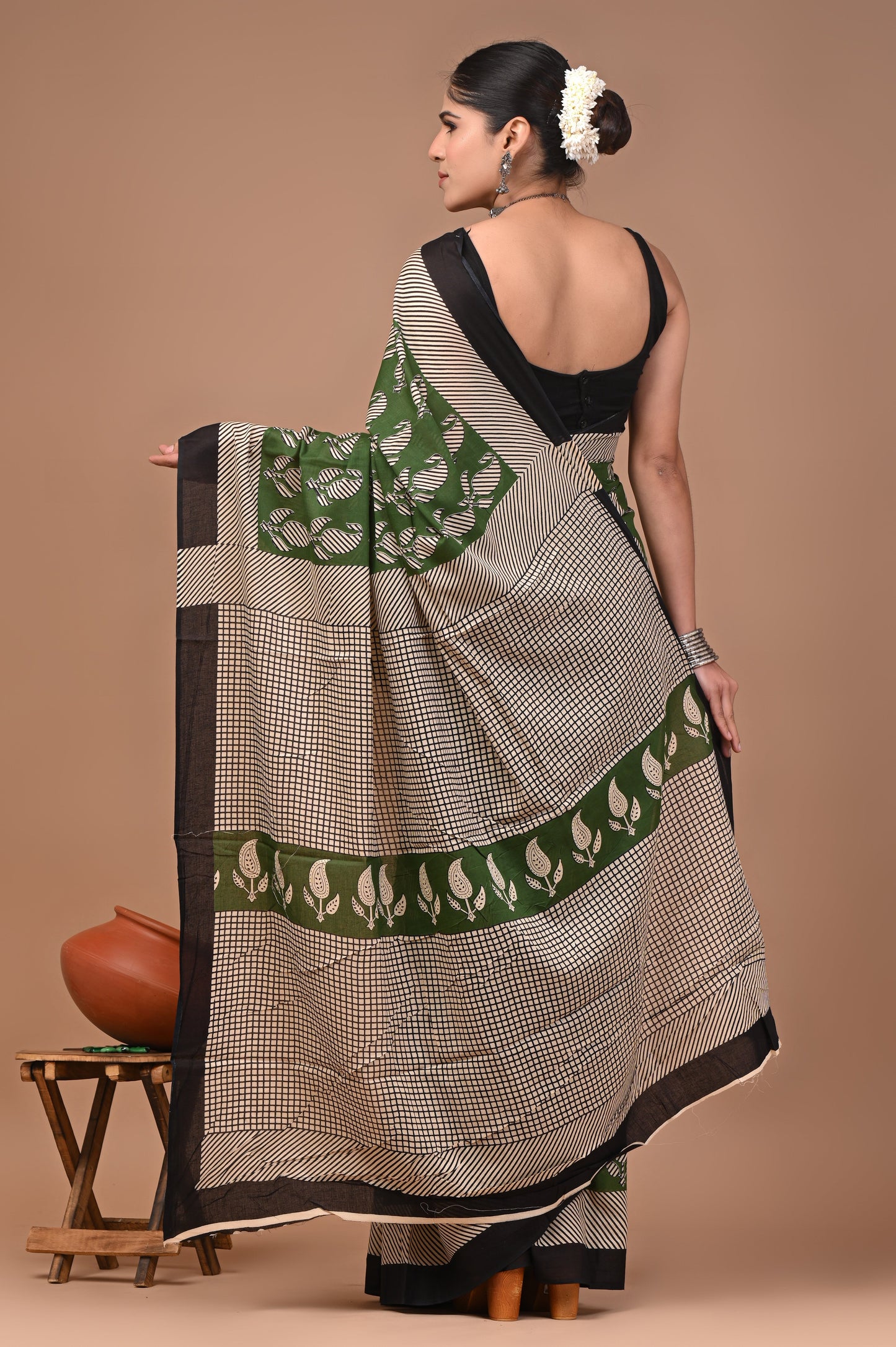 Printed Pure Cotton Mulmul Saree With Blouse
