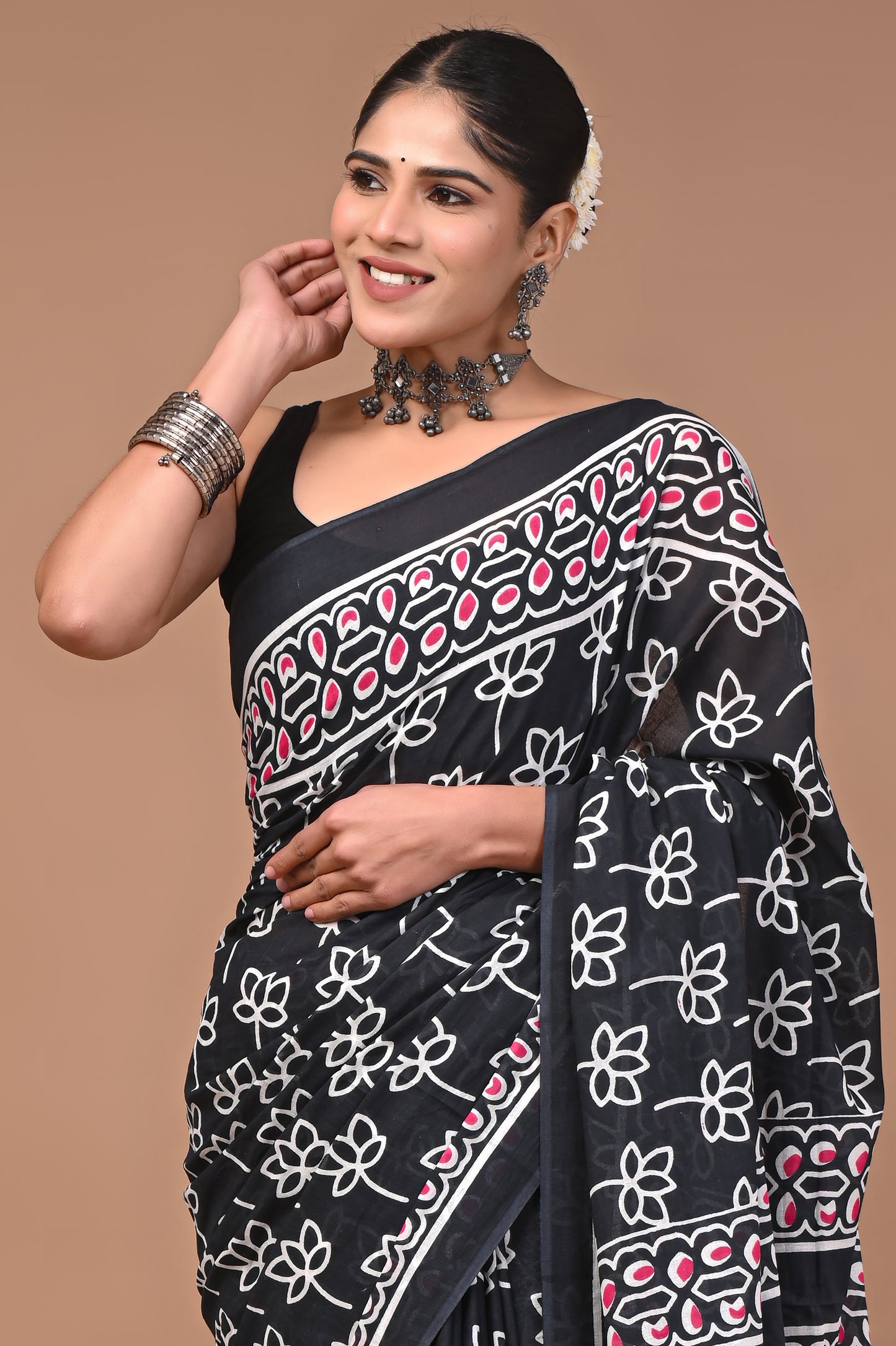 Printed Pure Cotton Mulmul Saree With Blouse