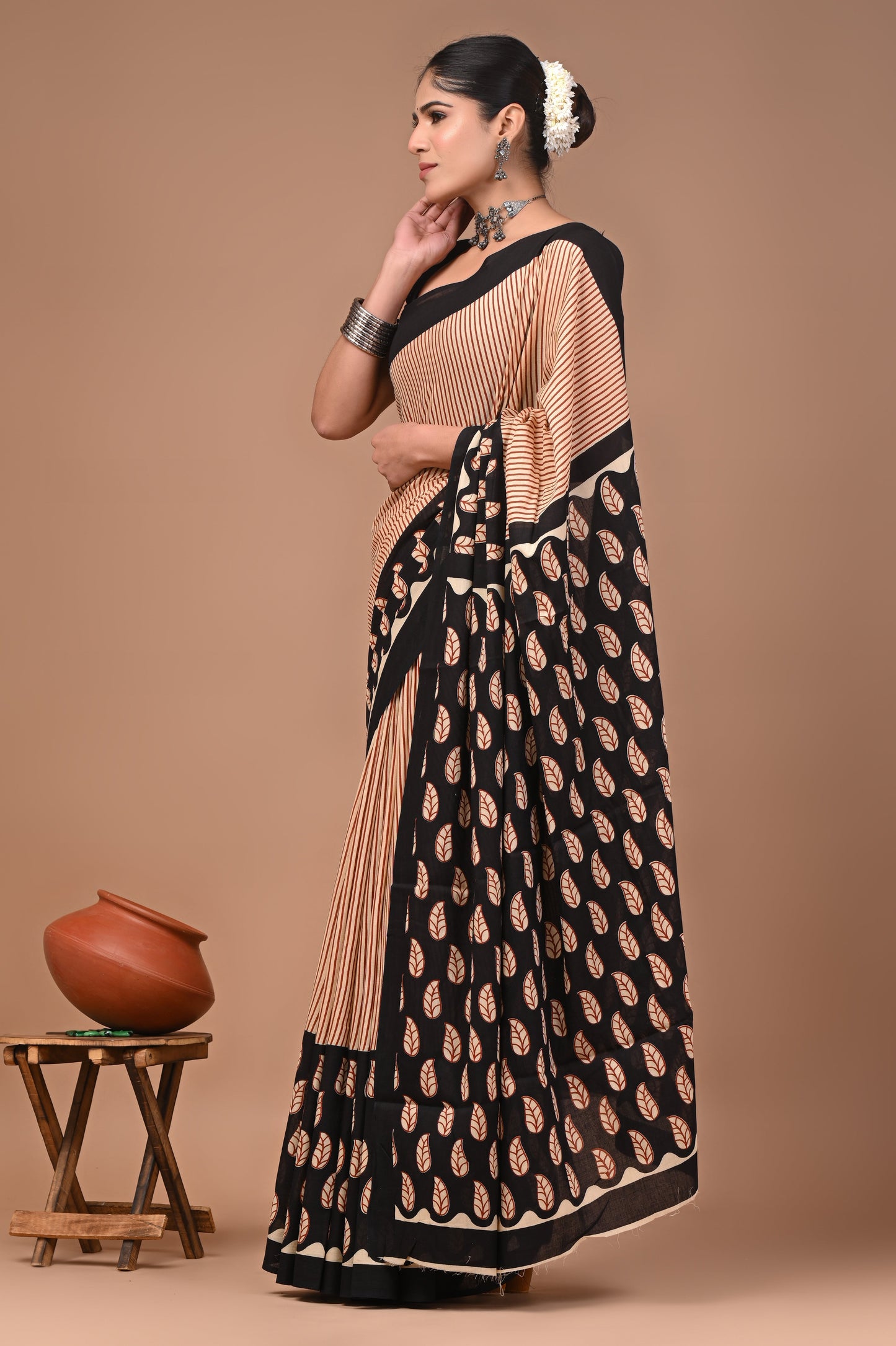Printed Pure Cotton Mulmul Saree With Blouse