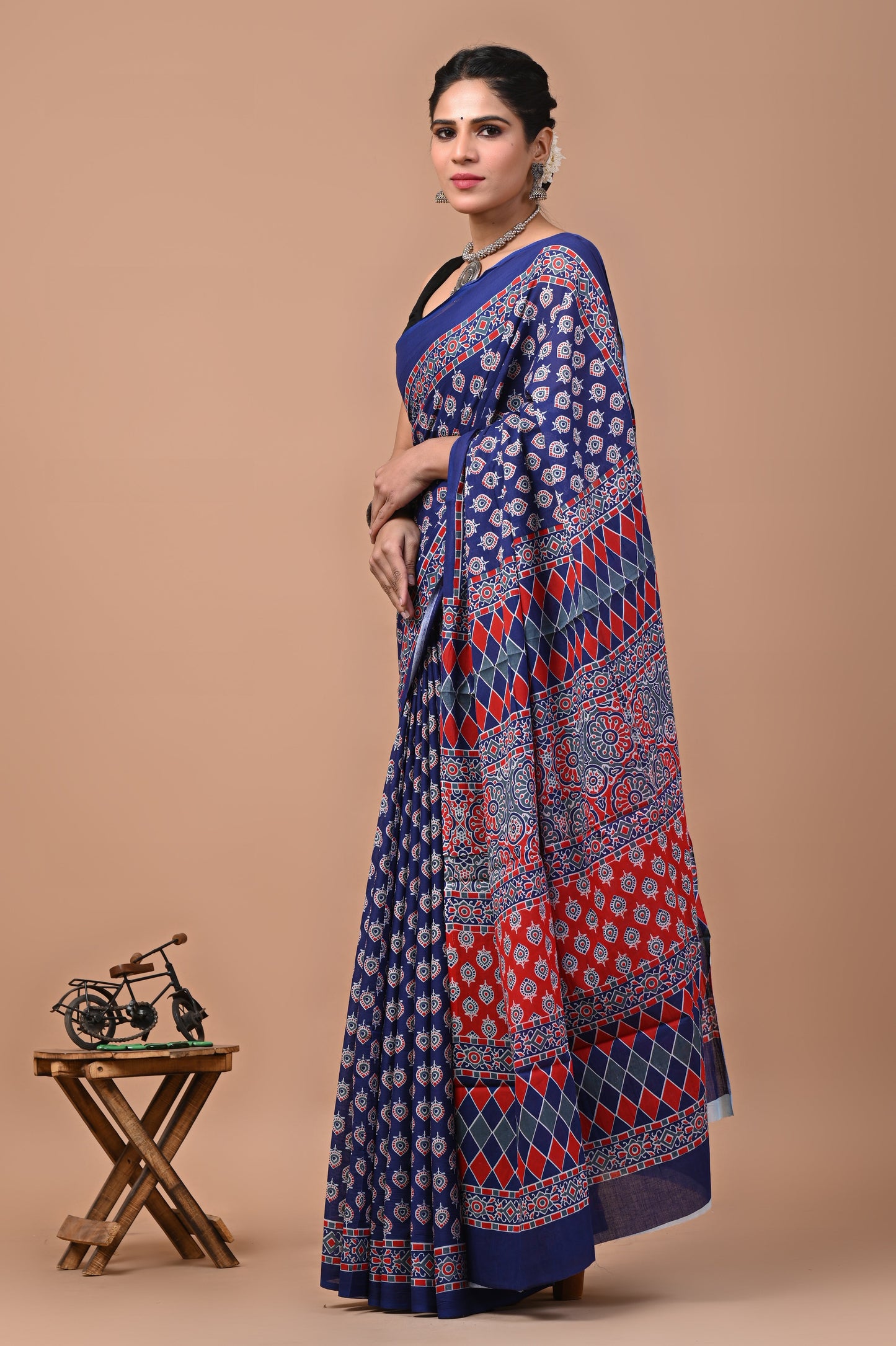 Printed Pure Cotton Mulmul Saree With Blouse