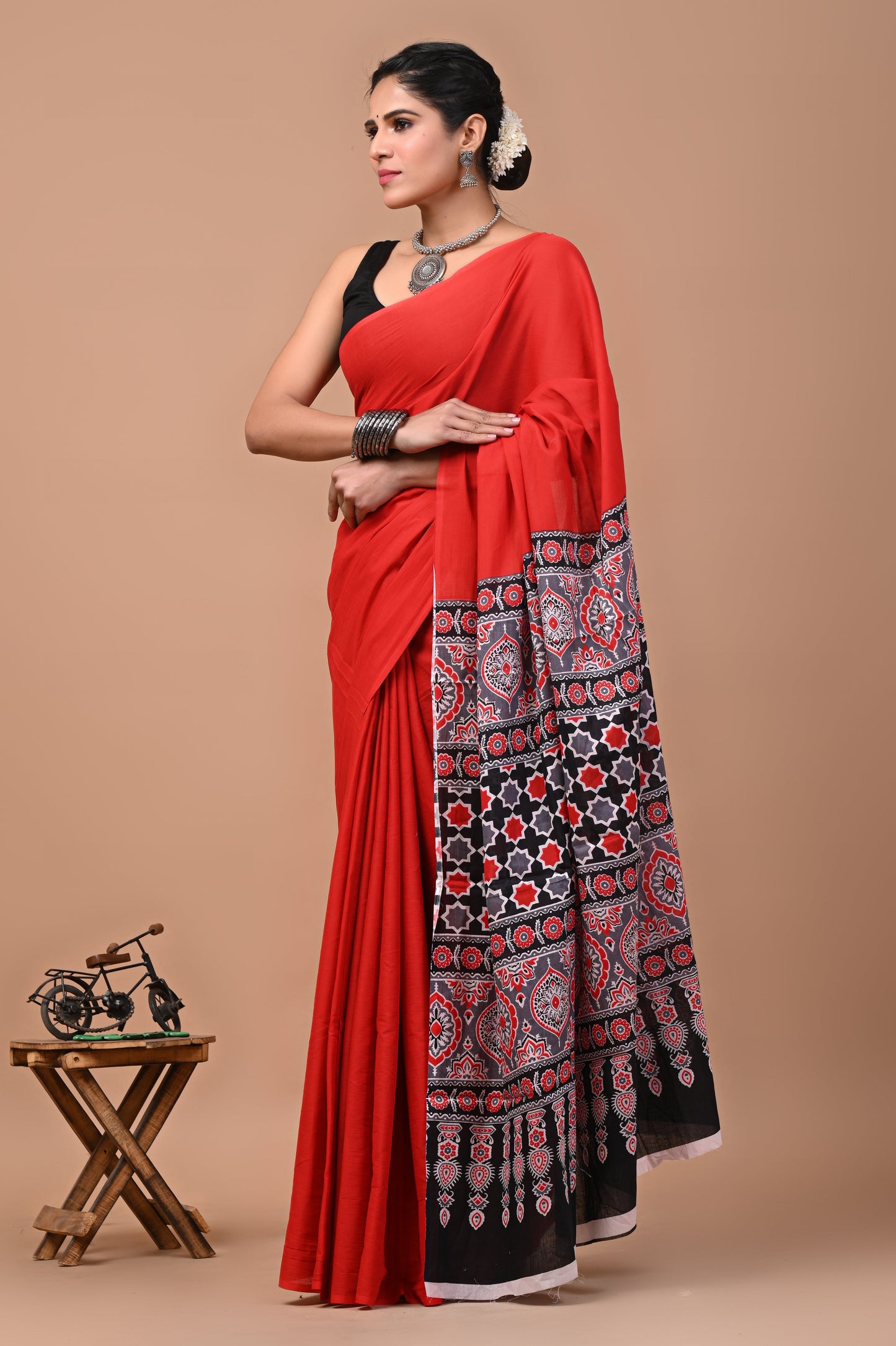 Printed Pure Cotton Mulmul Saree With Blouse