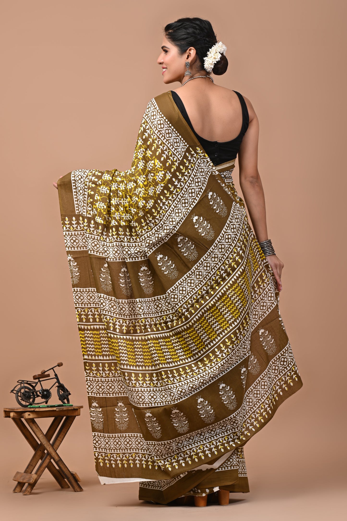 Printed Pure Cotton Mulmul Saree With Blouse