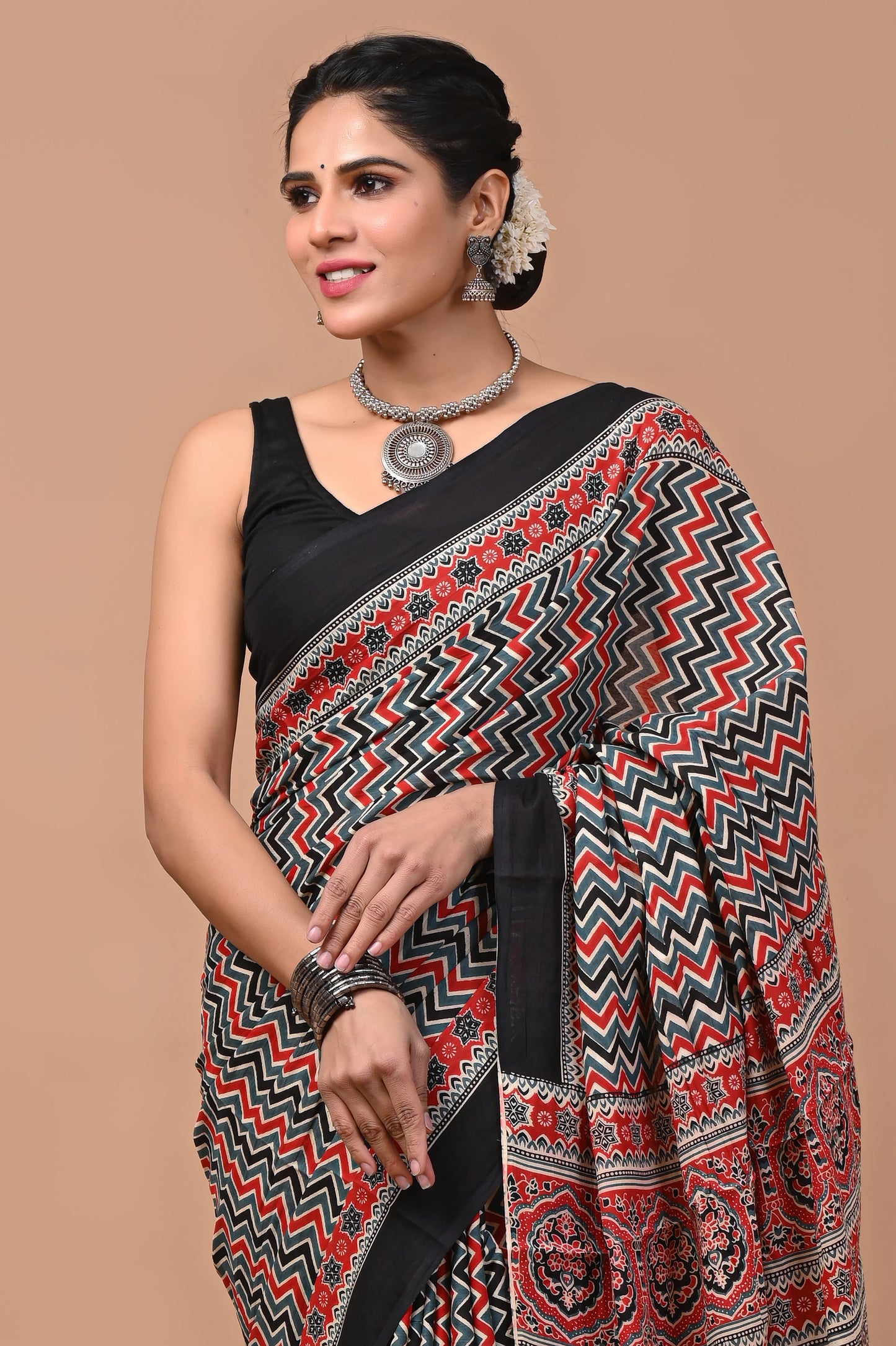 Printed Pure Cotton Mulmul Saree With Blouse