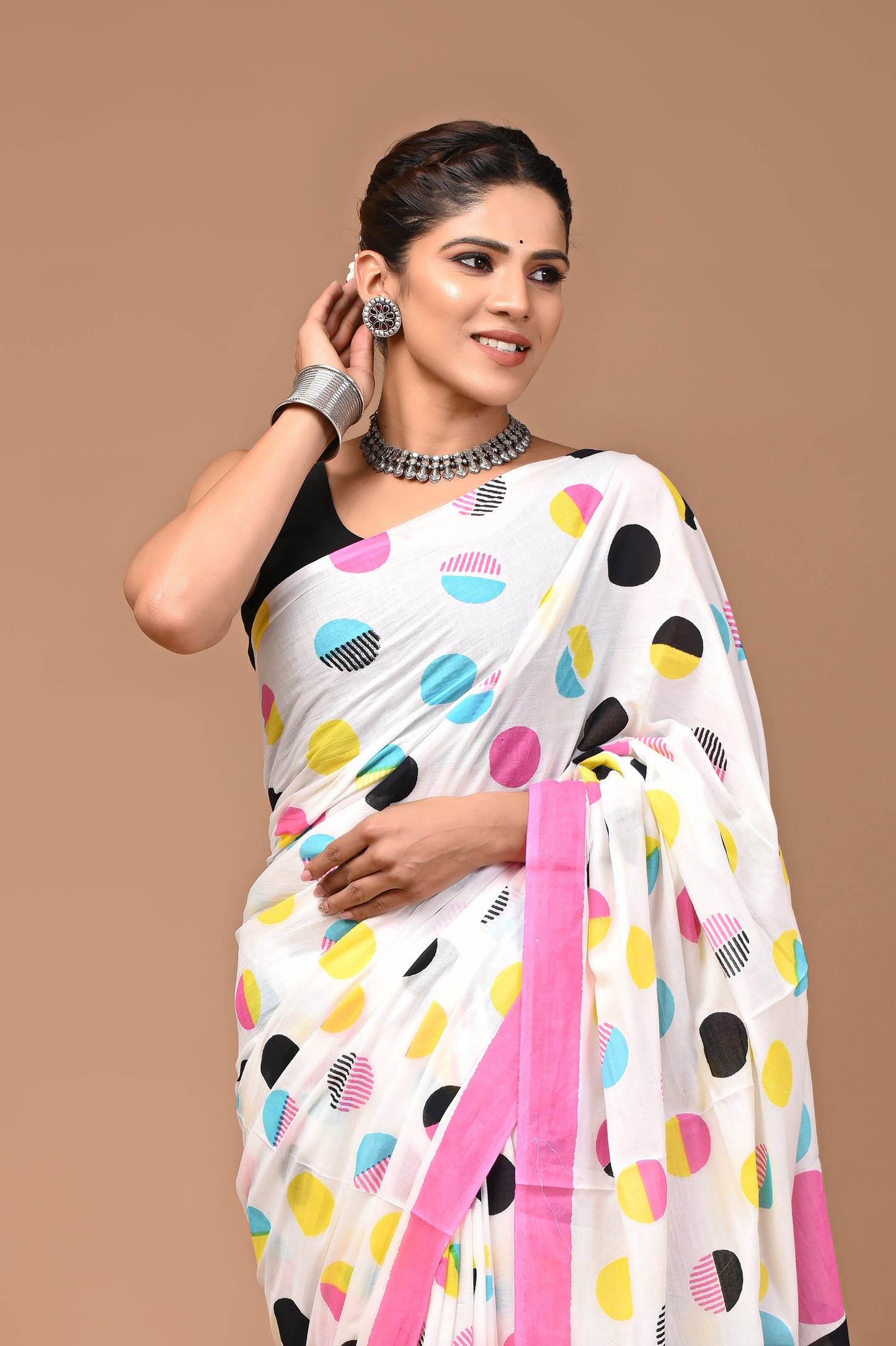 Exclusive Printed Pure Cotton Mulmul Saree With Blouse