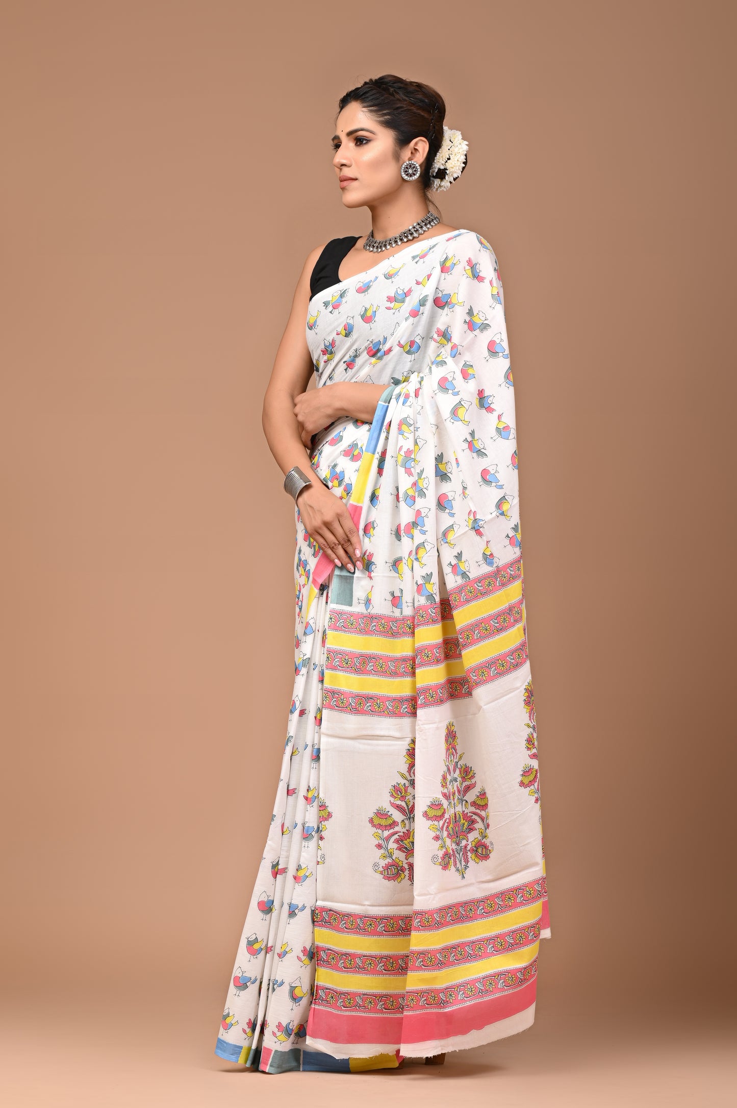 Exclusive Printed Pure Cotton Mulmul Saree With Blouse