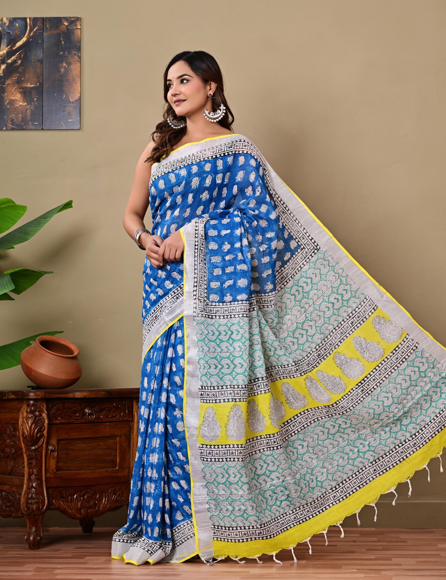 Block Printed Cotton linen Saree With Unstiched Blouse