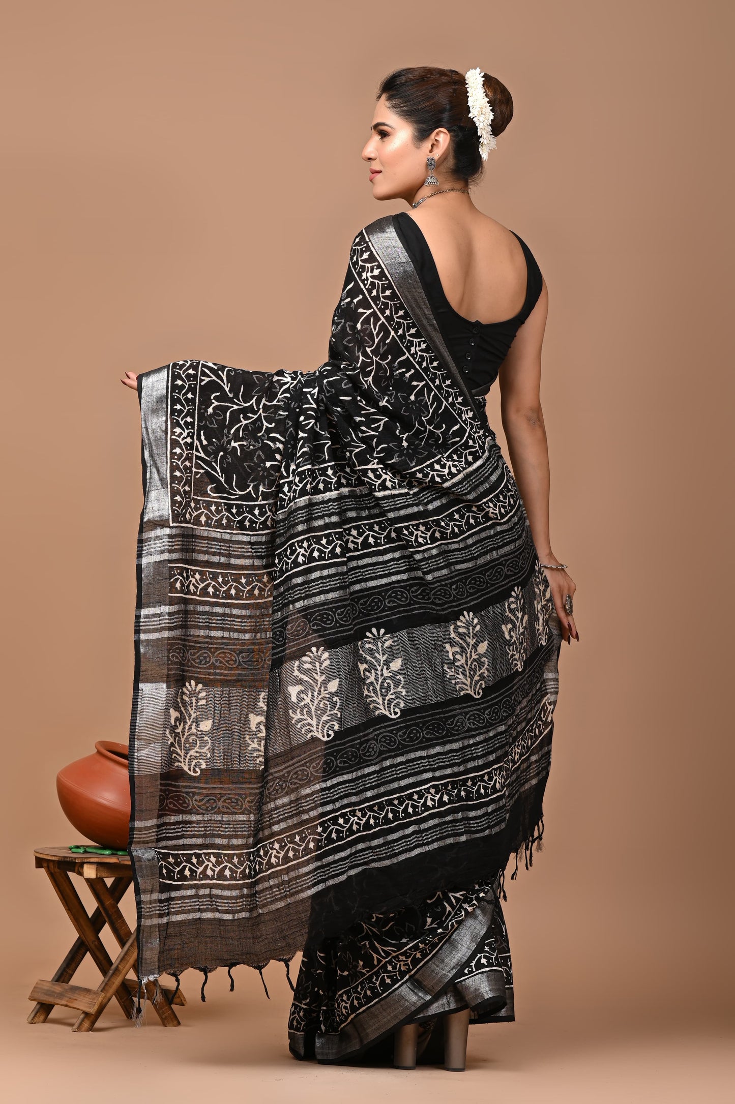 Block Printed Cotton linen Saree With Unstiched Blouse