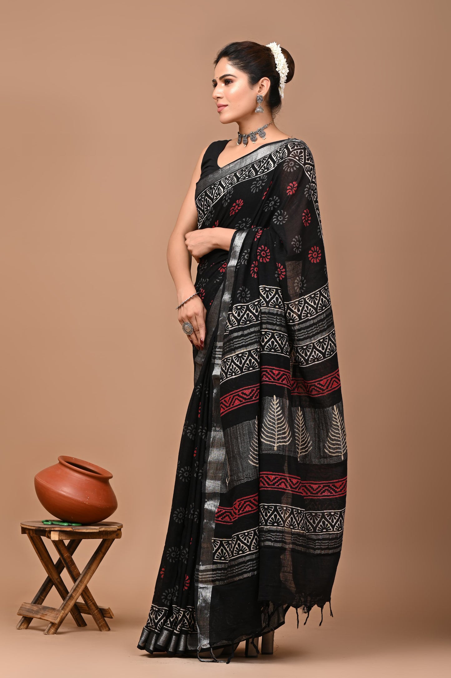 Block Printed Cotton linen Saree With Unstiched Blouse