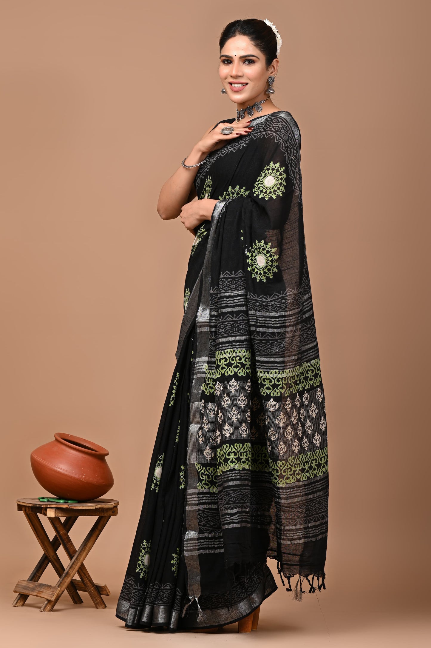 Block Printed Cotton linen Saree With Unstiched Blouse