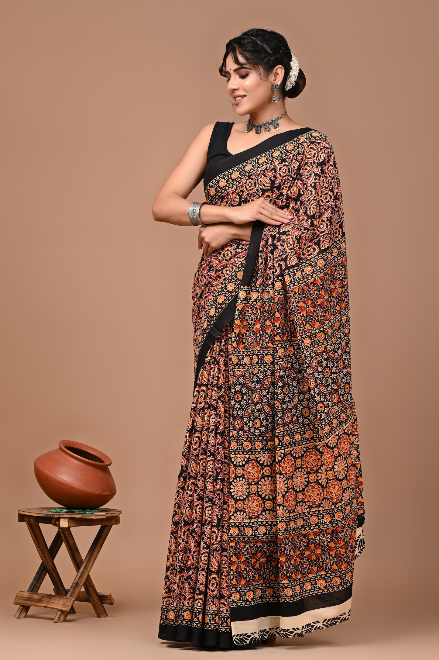 Jaipuri Printed Pure Cotton Mulmul Saree With Blouse