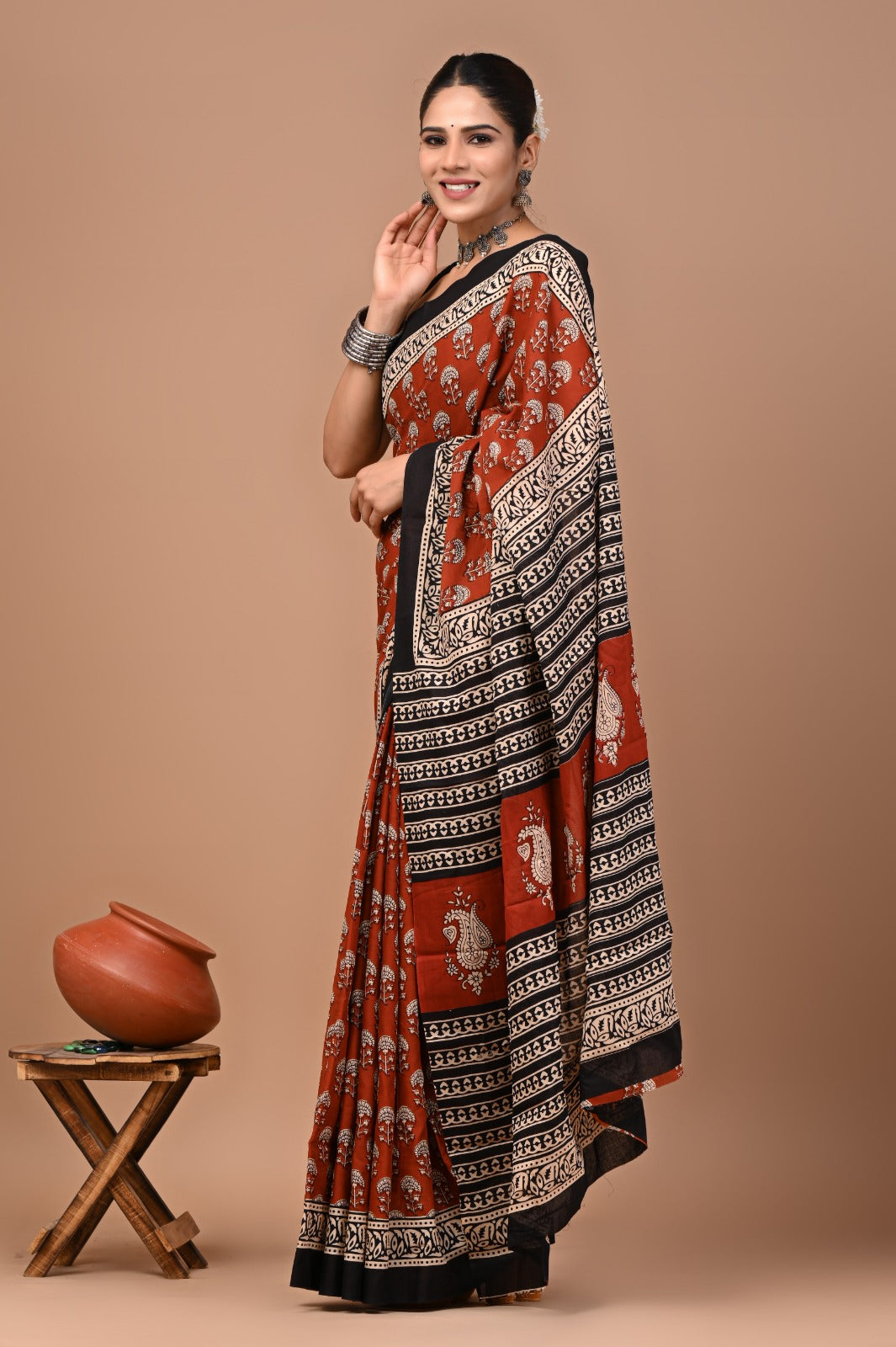 Jaipuri Printed Pure Cotton Mulmul Saree With Blouse